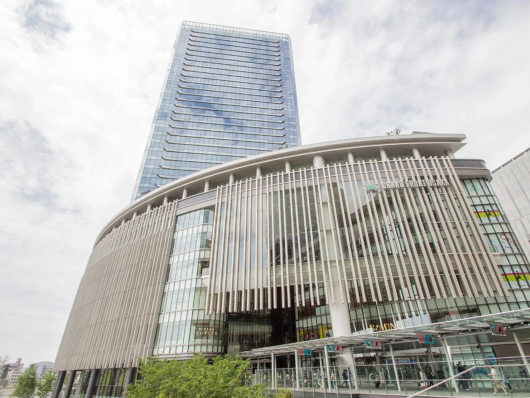 Nearby Landmark in Hearton Hotel Nishi Umeda