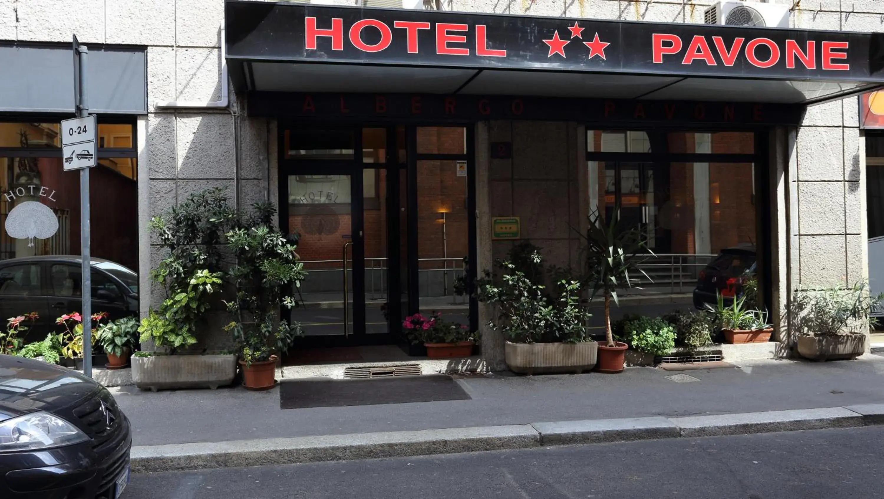 Facade/entrance in Hotel Pavone