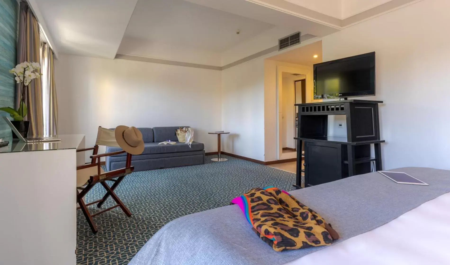 Bedroom, Seating Area in Pestana Alvor Praia Premium Beach & Golf Resort