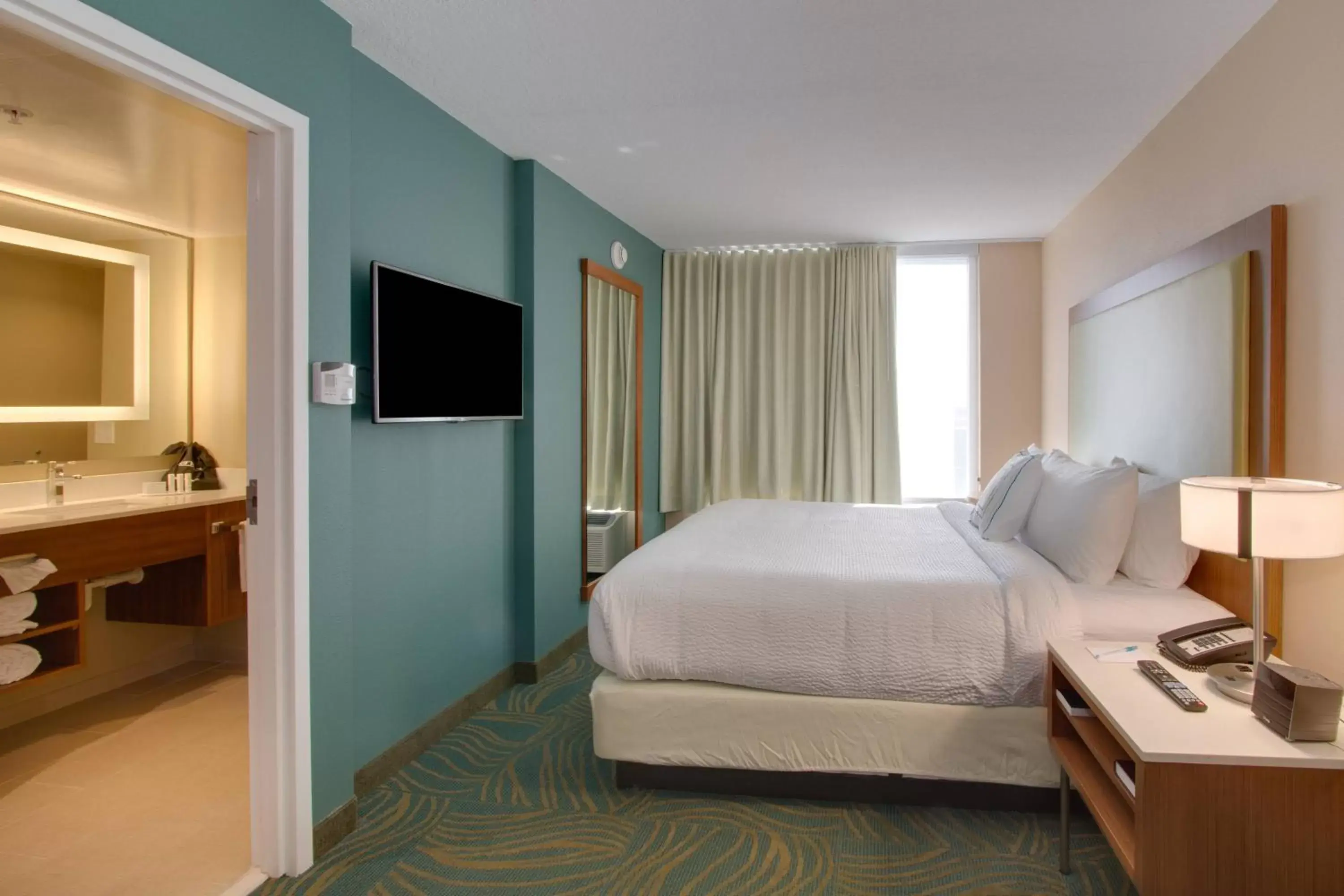 Bedroom, Bed in SpringHill Suites by Marriott Orlando Lake Buena Vista South