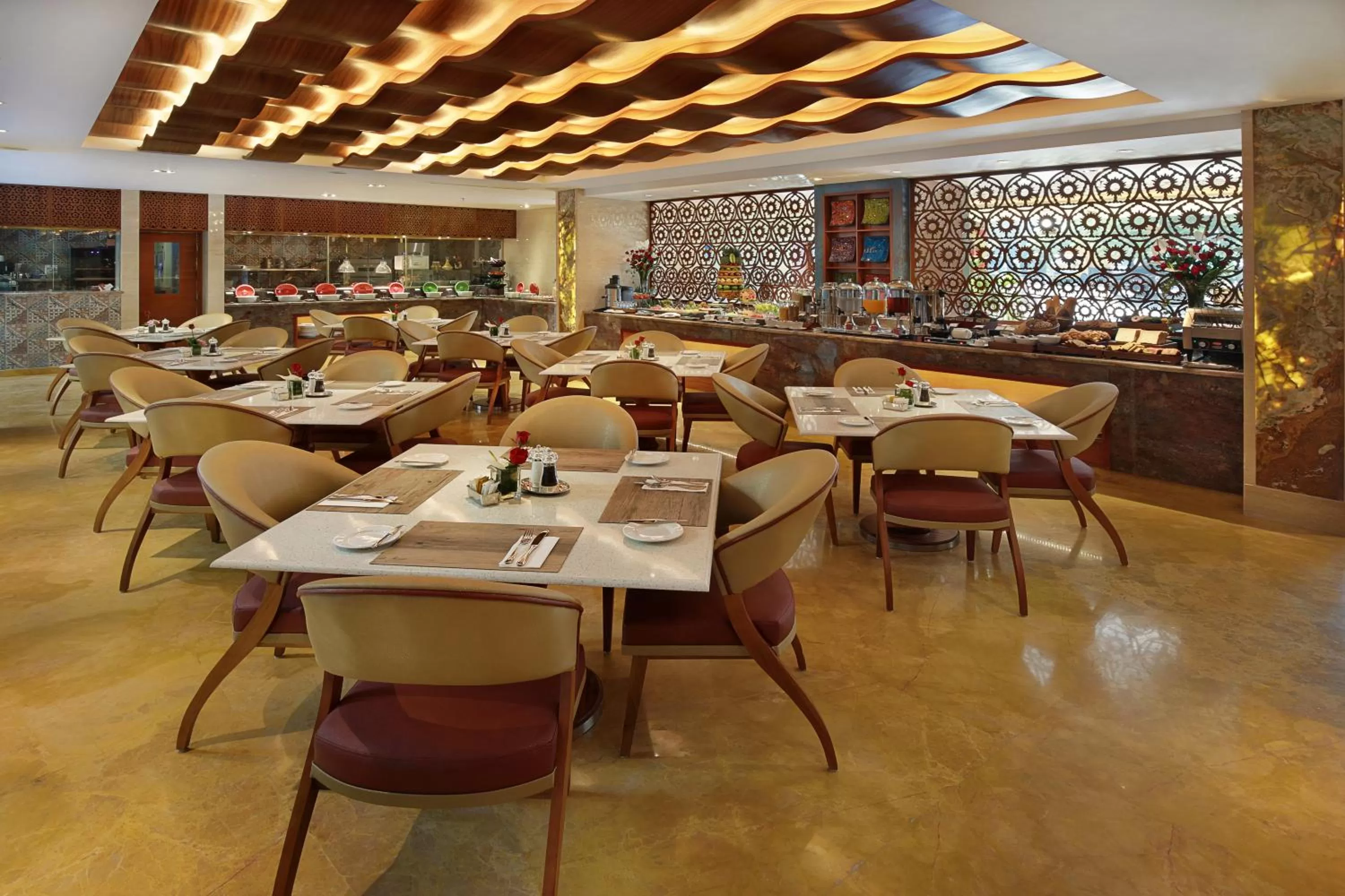 Restaurant/places to eat in SenS Hotel and Spa