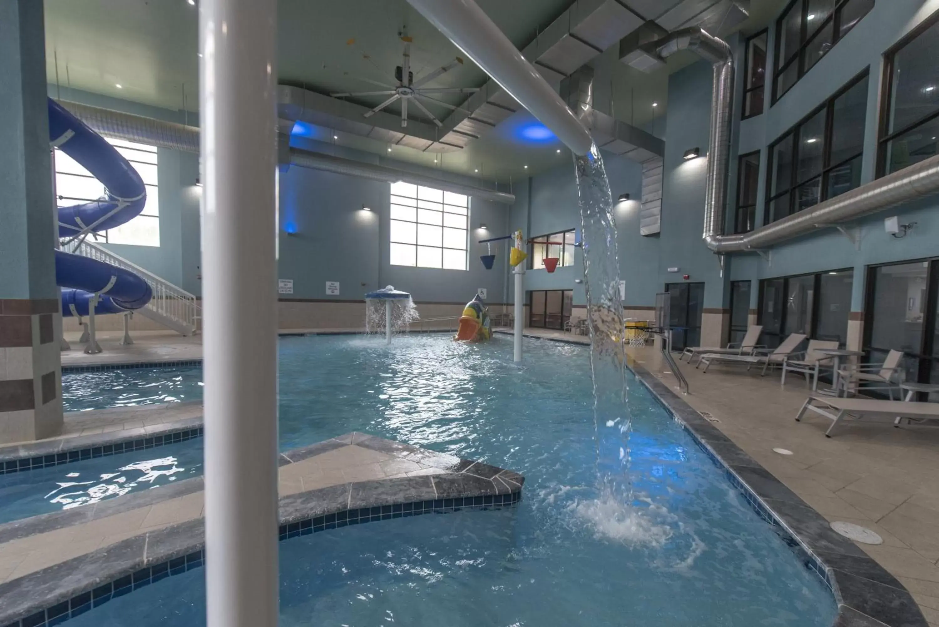 Swimming Pool in Holiday Inn Express Hotel & Suites Erie - North East, an IHG Hotel