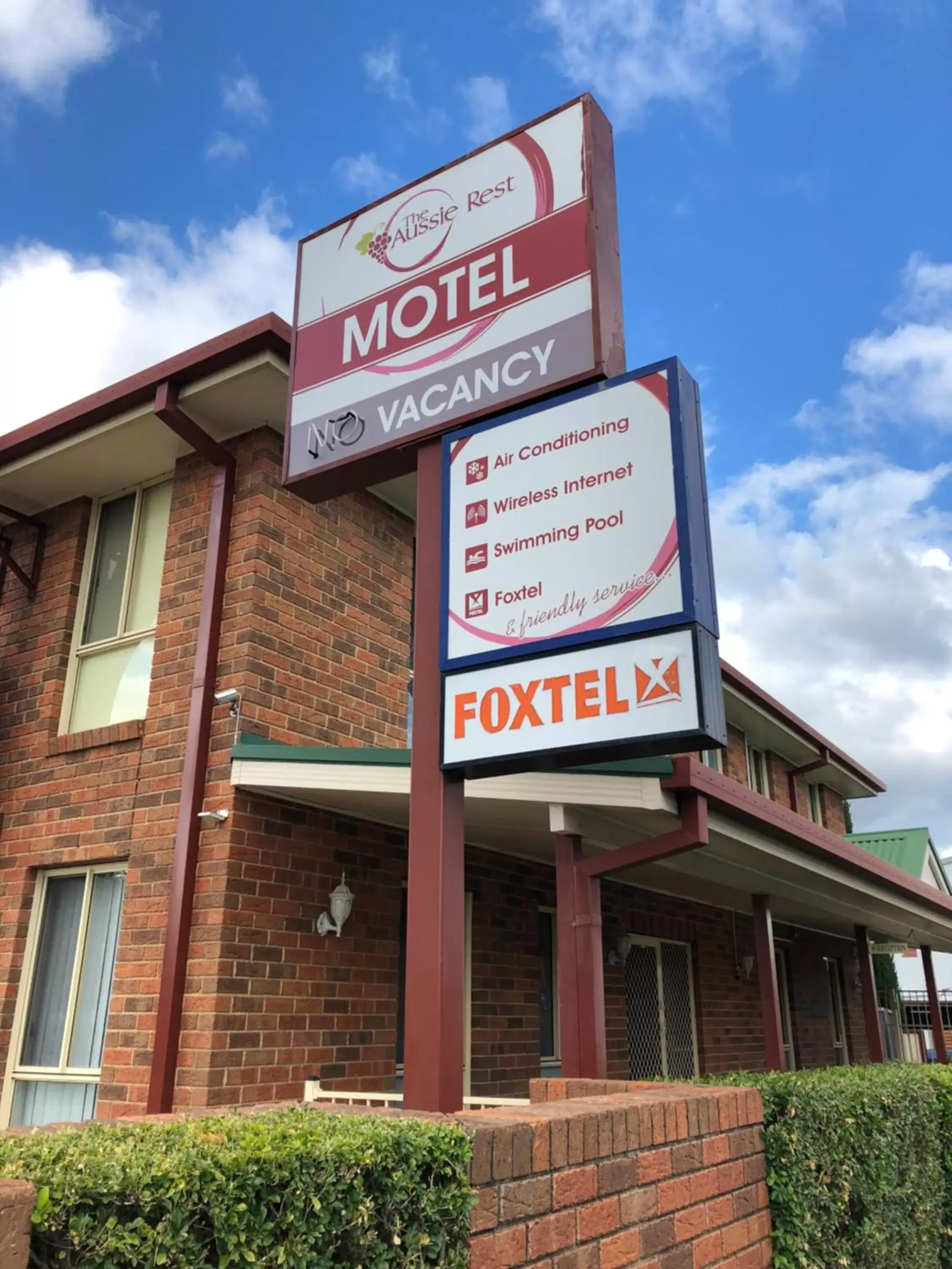 Street view, Property Building in Aussie Rest Motel