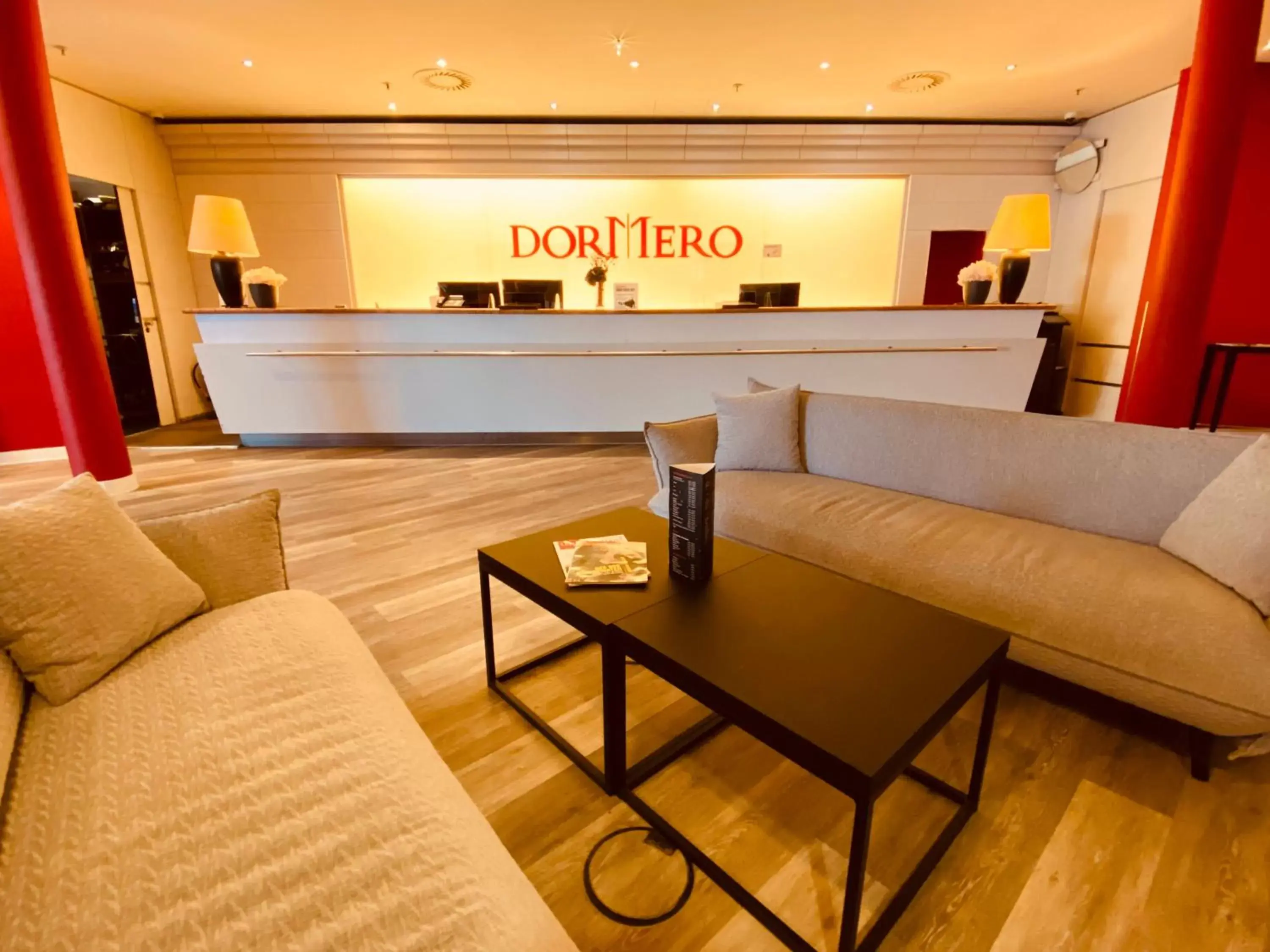 Lobby or reception, Seating Area in DORMERO Hotel Dresden City