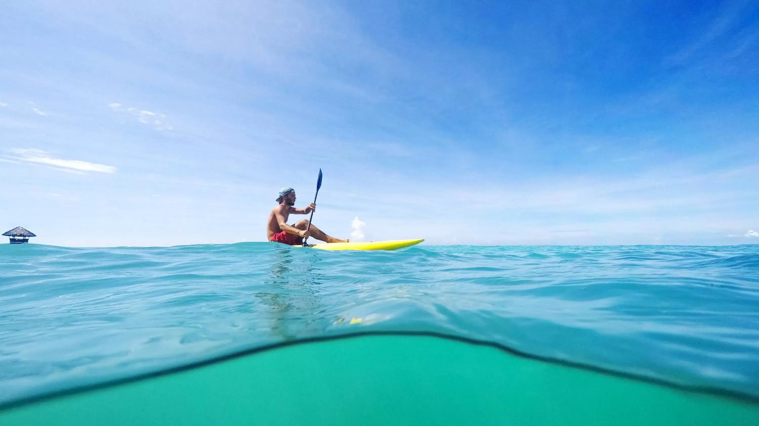 Canoeing in Luna Sea Inn