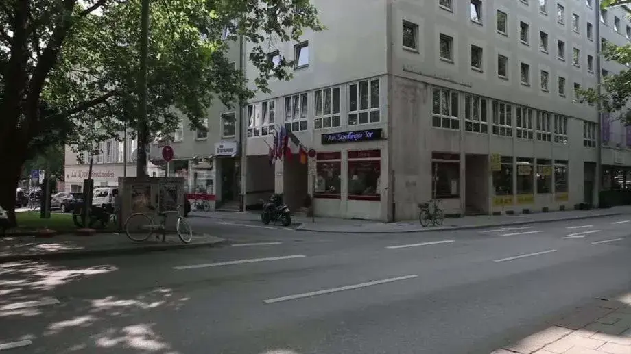 Facade/entrance, Property Building in Hotel Sendlinger Tor