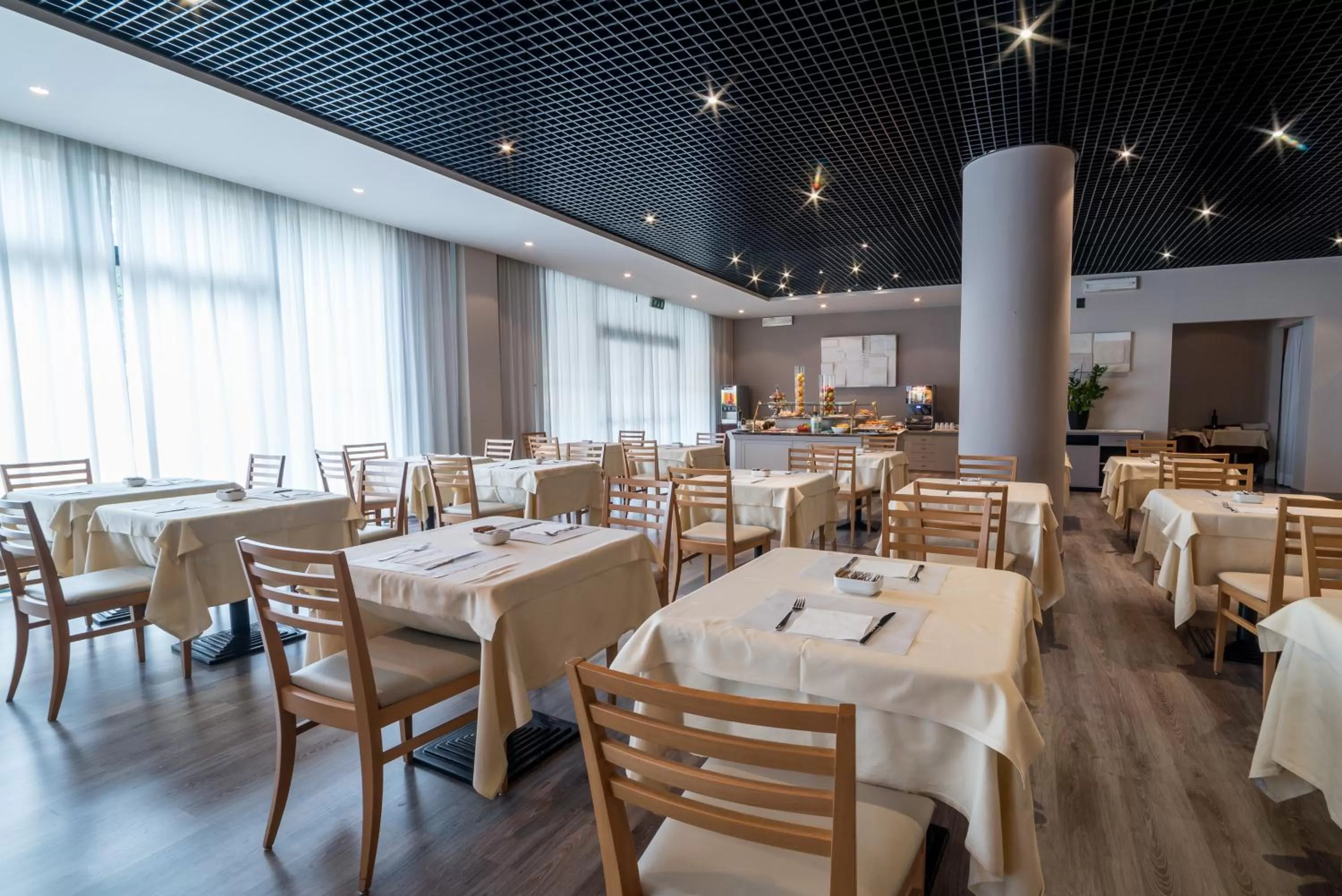 Restaurant/places to eat in Idea Hotel Piacenza