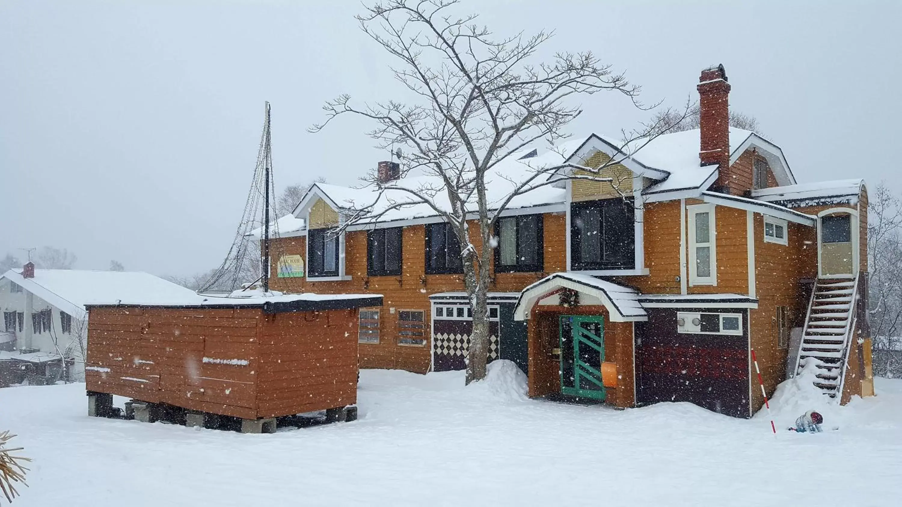 Facade/entrance, Winter in Country Inn Milky House