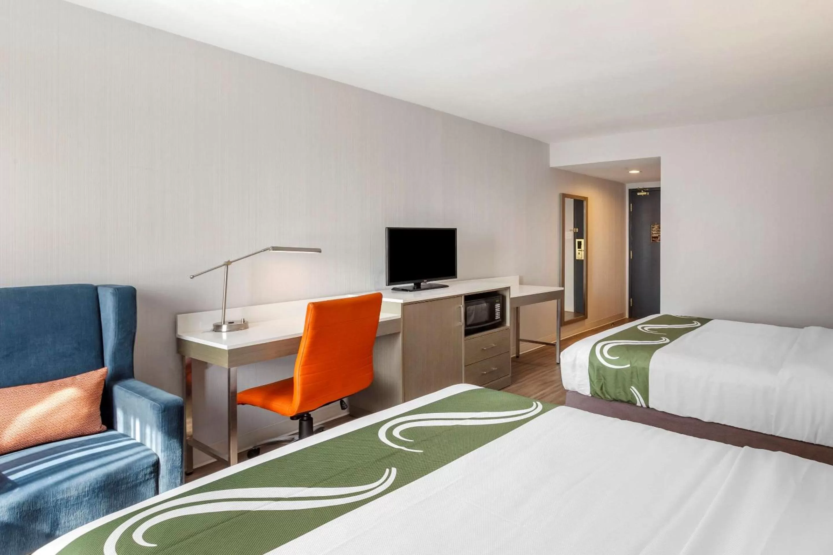 Bedroom in Quality Inn Airport West