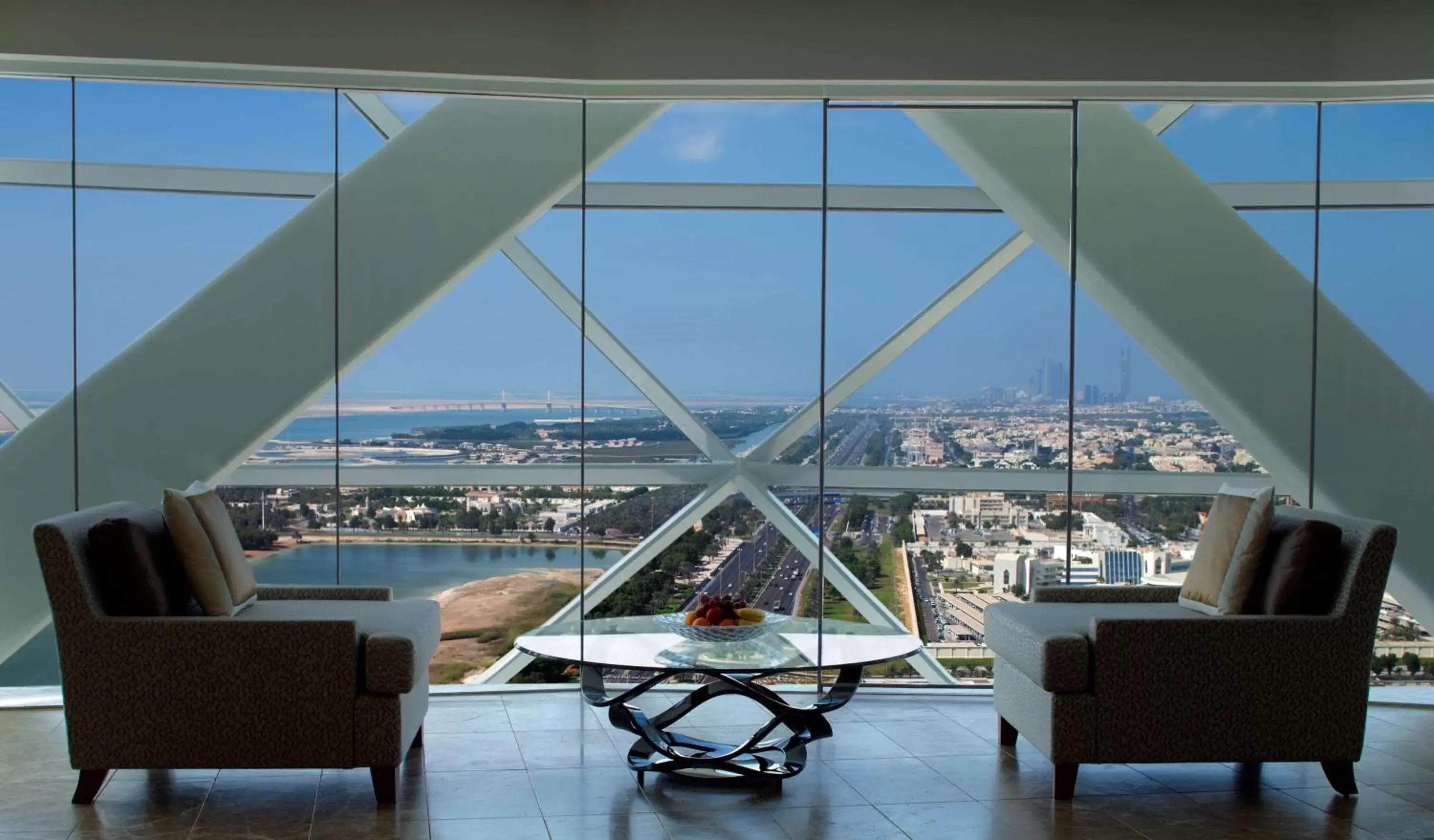 Photo of the whole room in Andaz Capital Gate Abu Dhabi - a concept by Hyatt