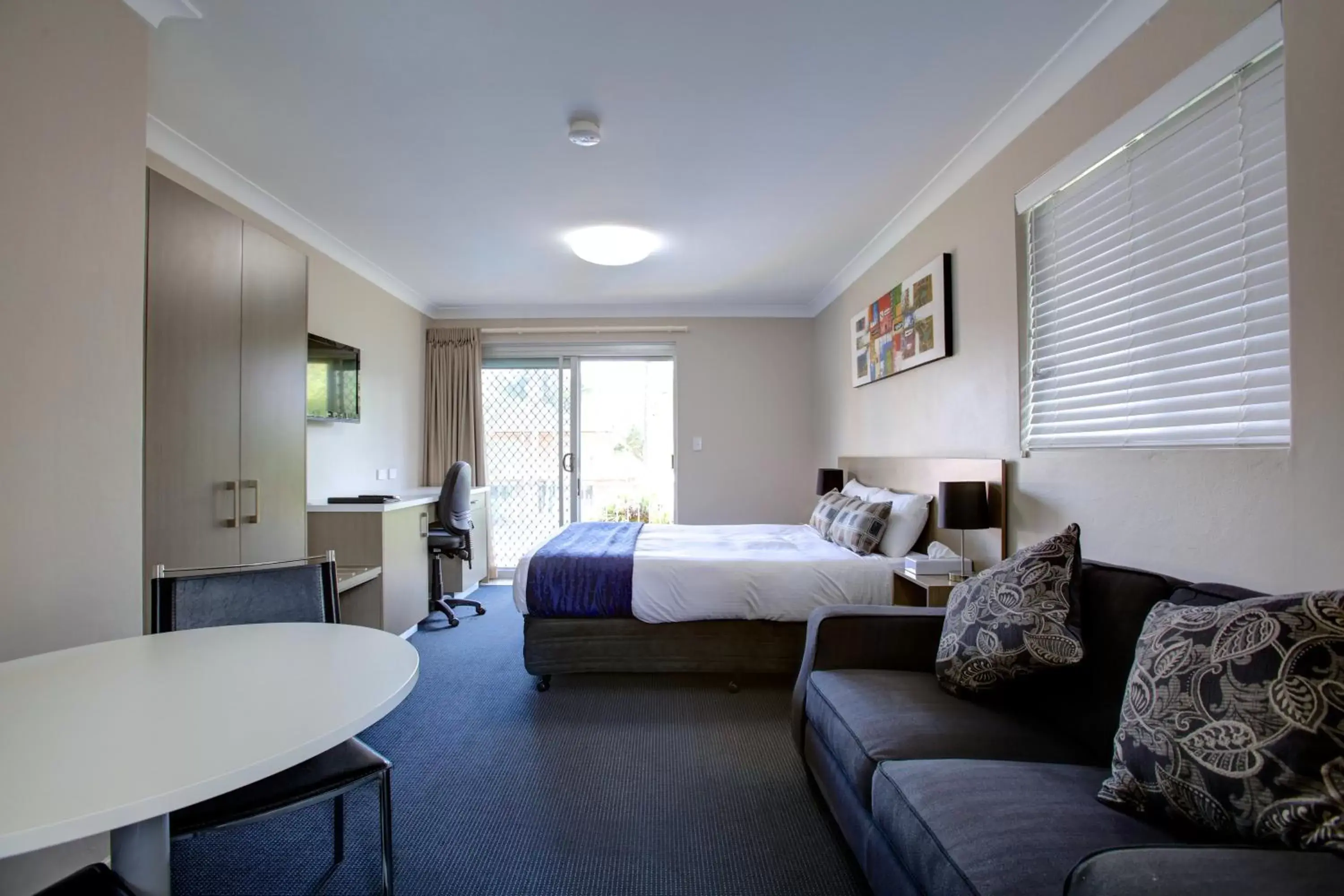 Photo of the whole room in Beachpark Apartments Coffs Harbour