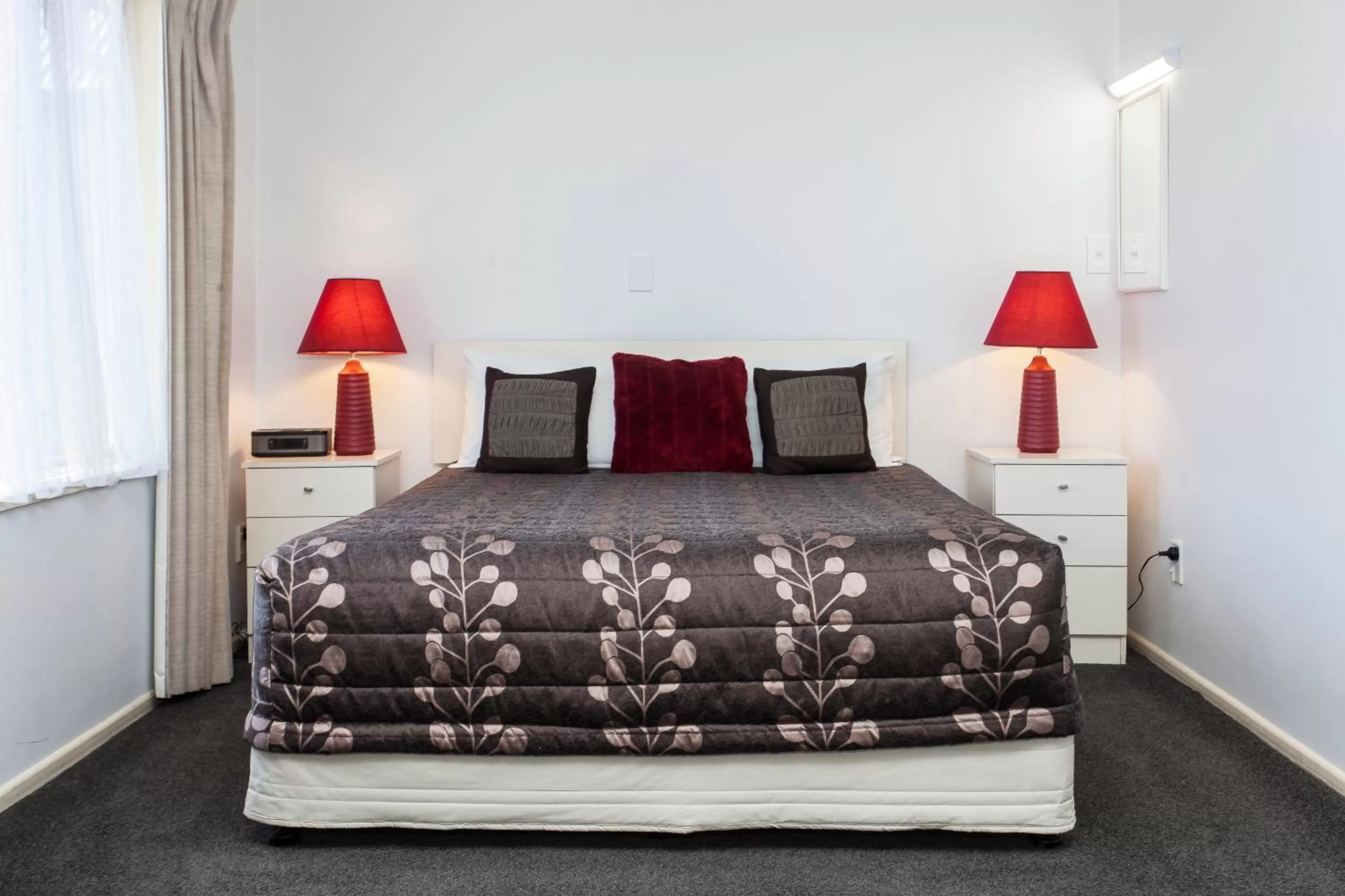 Bed in Casino Court Motor Lodge