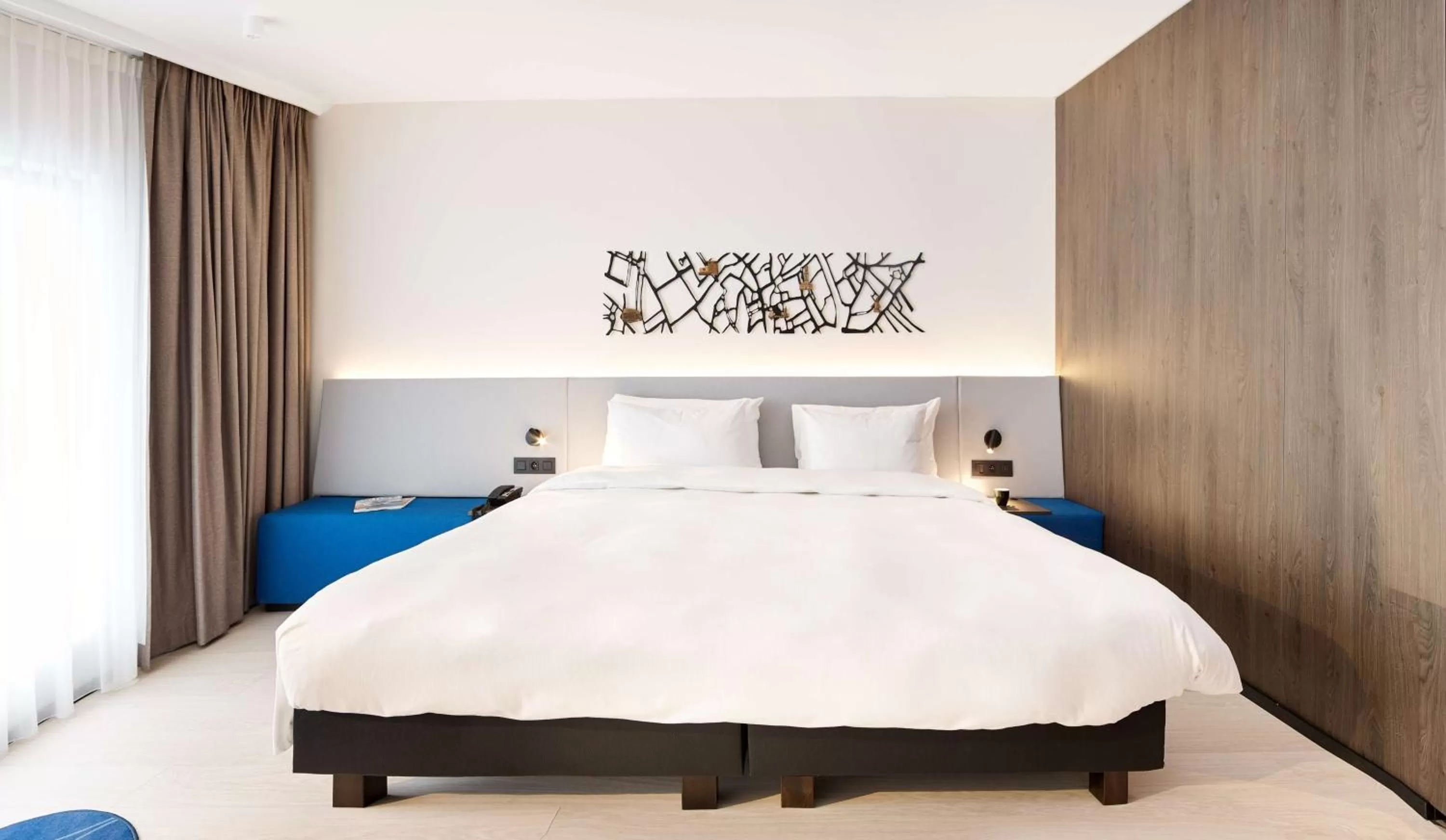 Photo of the whole room, Bed in Radisson Blu Hotel, Bruges