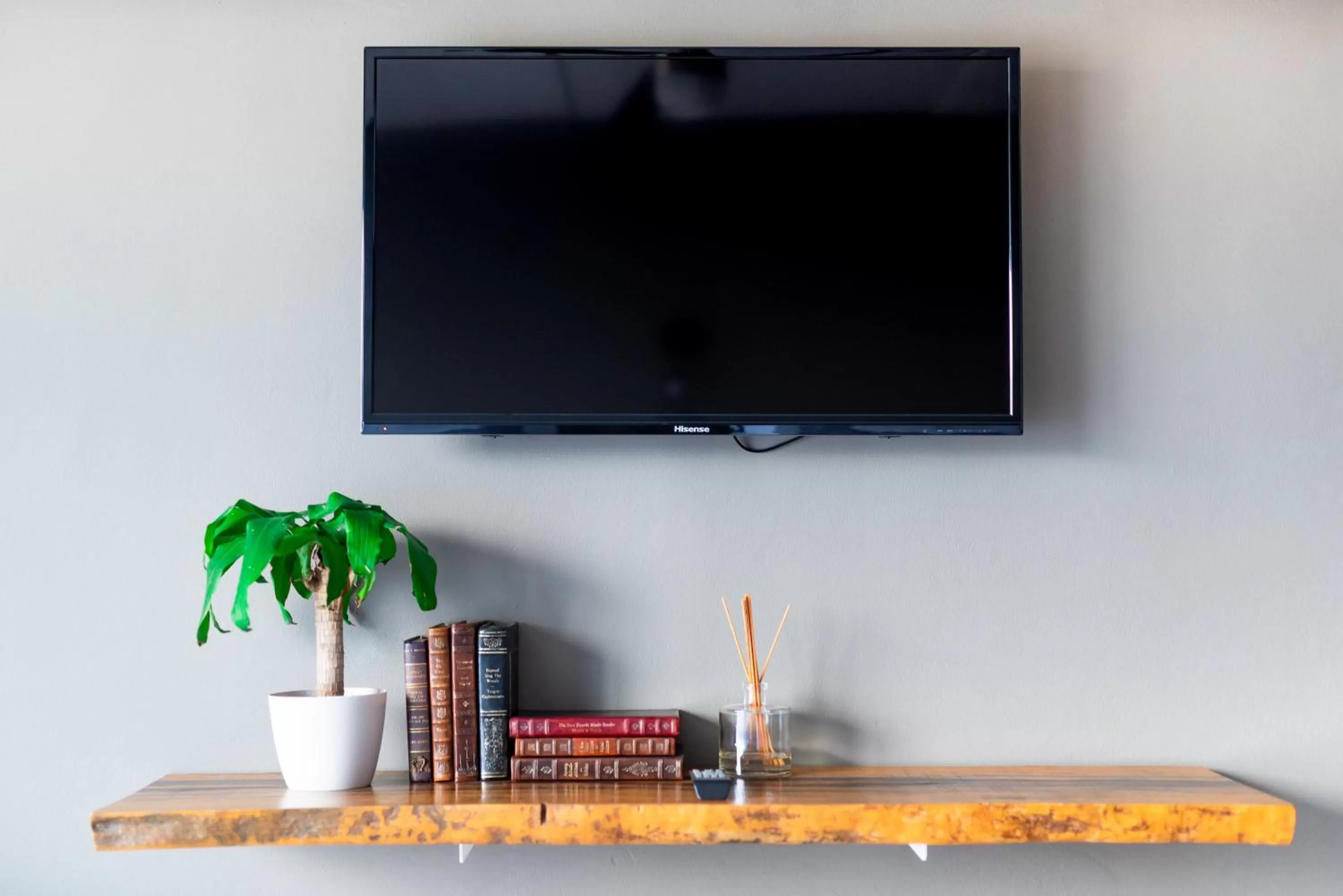 TV and multimedia in Hotel 52 Playa del Carmen