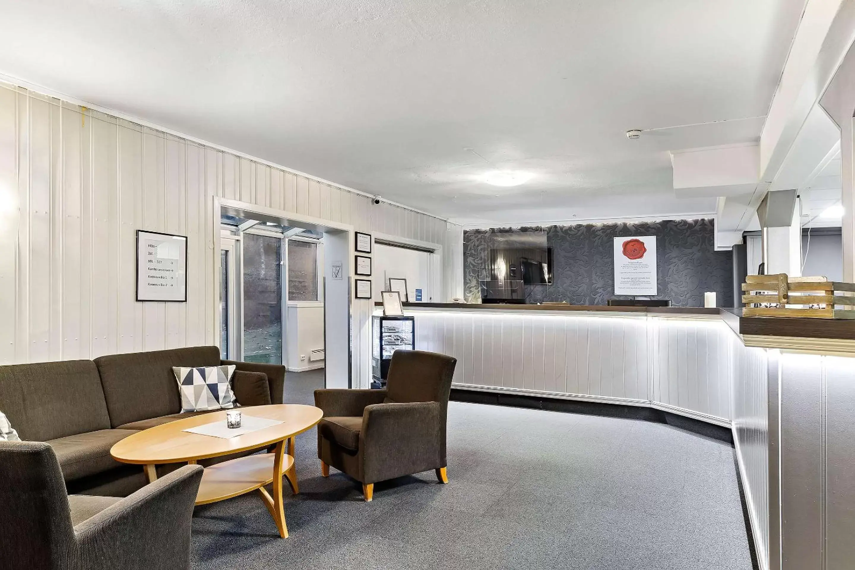 Lobby or reception in Best Western Tingvold Park Hotel