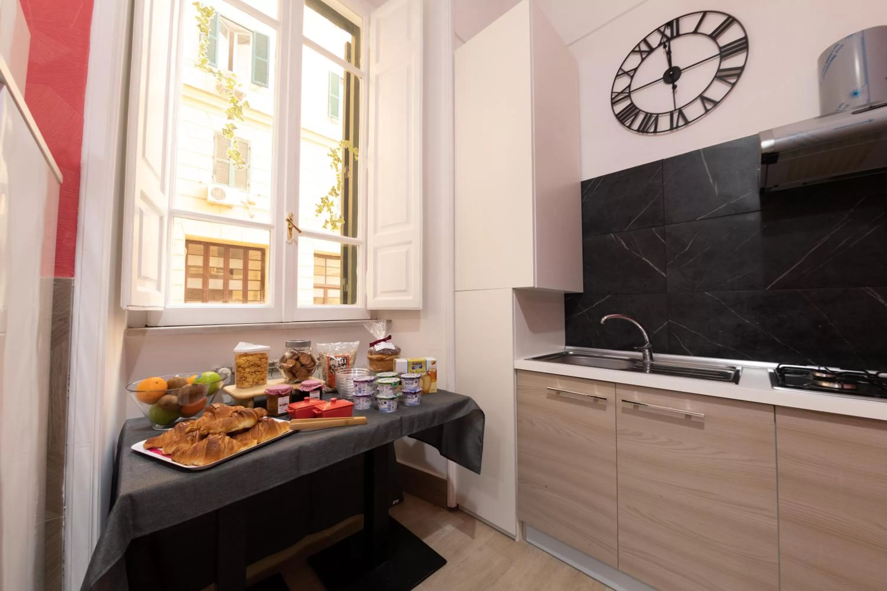 Kitchen/Kitchenette in Domus Castroni Scipioni