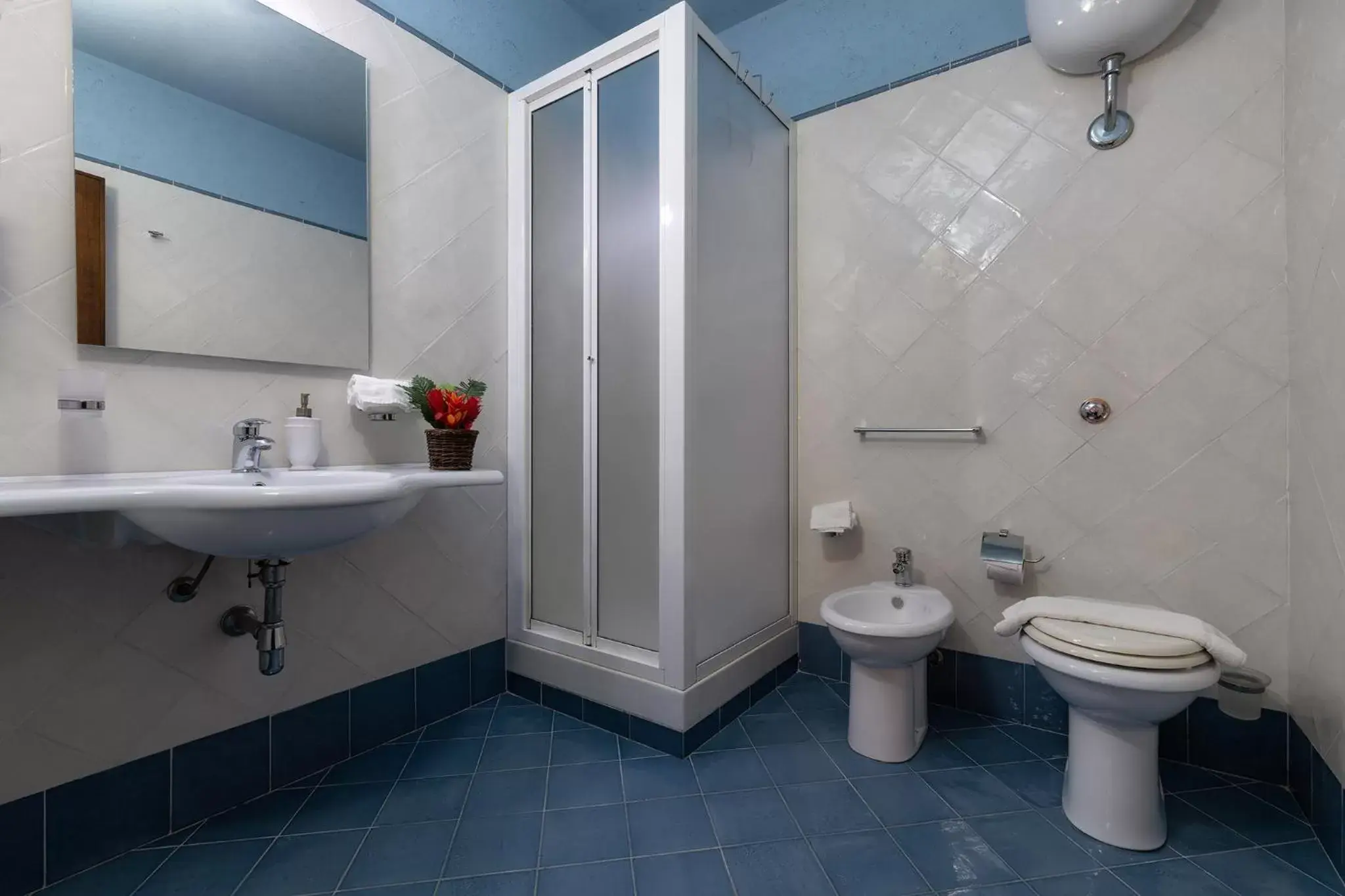 Bathroom in Casa Manzella