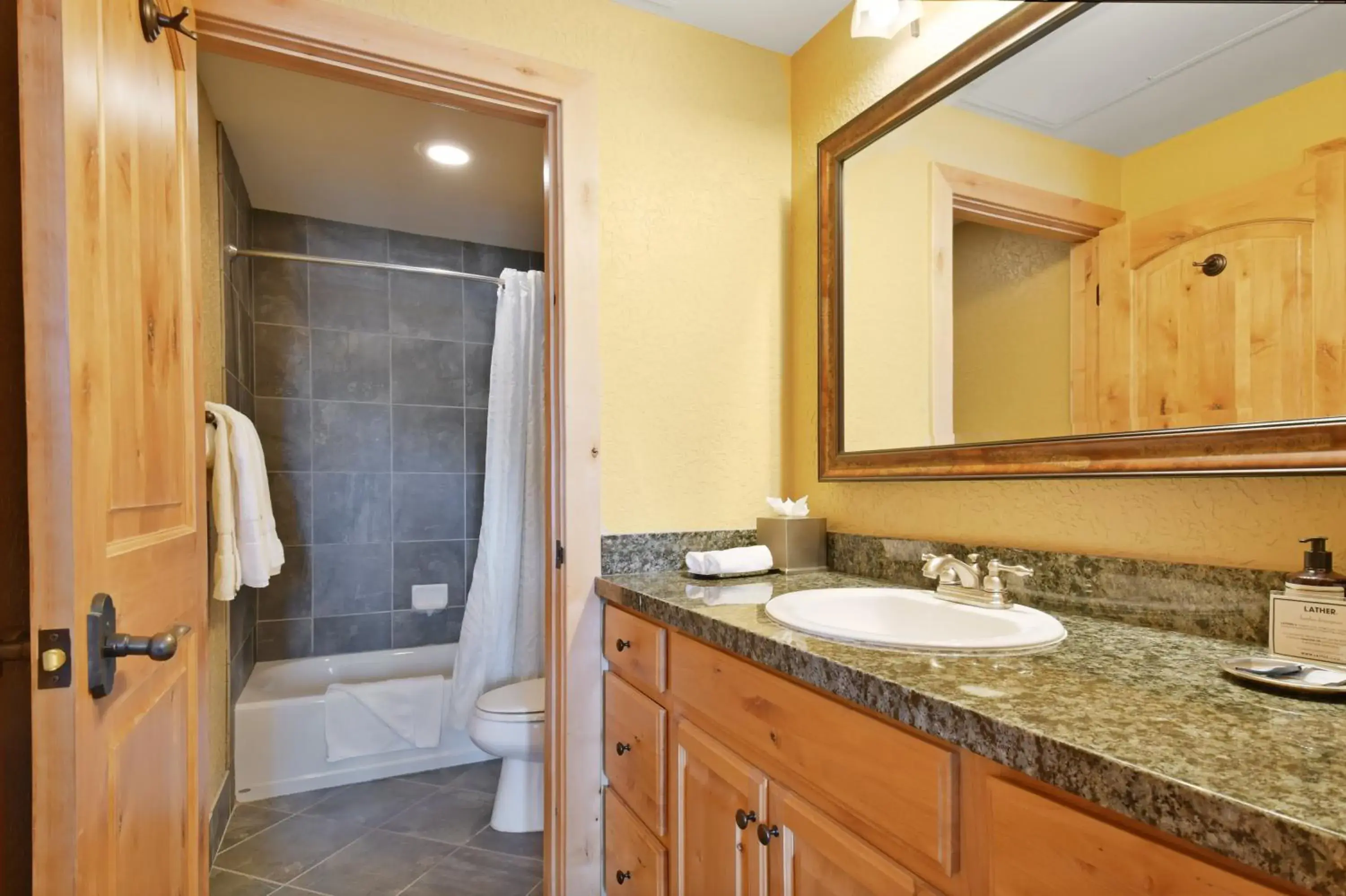 Bathroom in Silverado Lodge Park City - Canyons Village