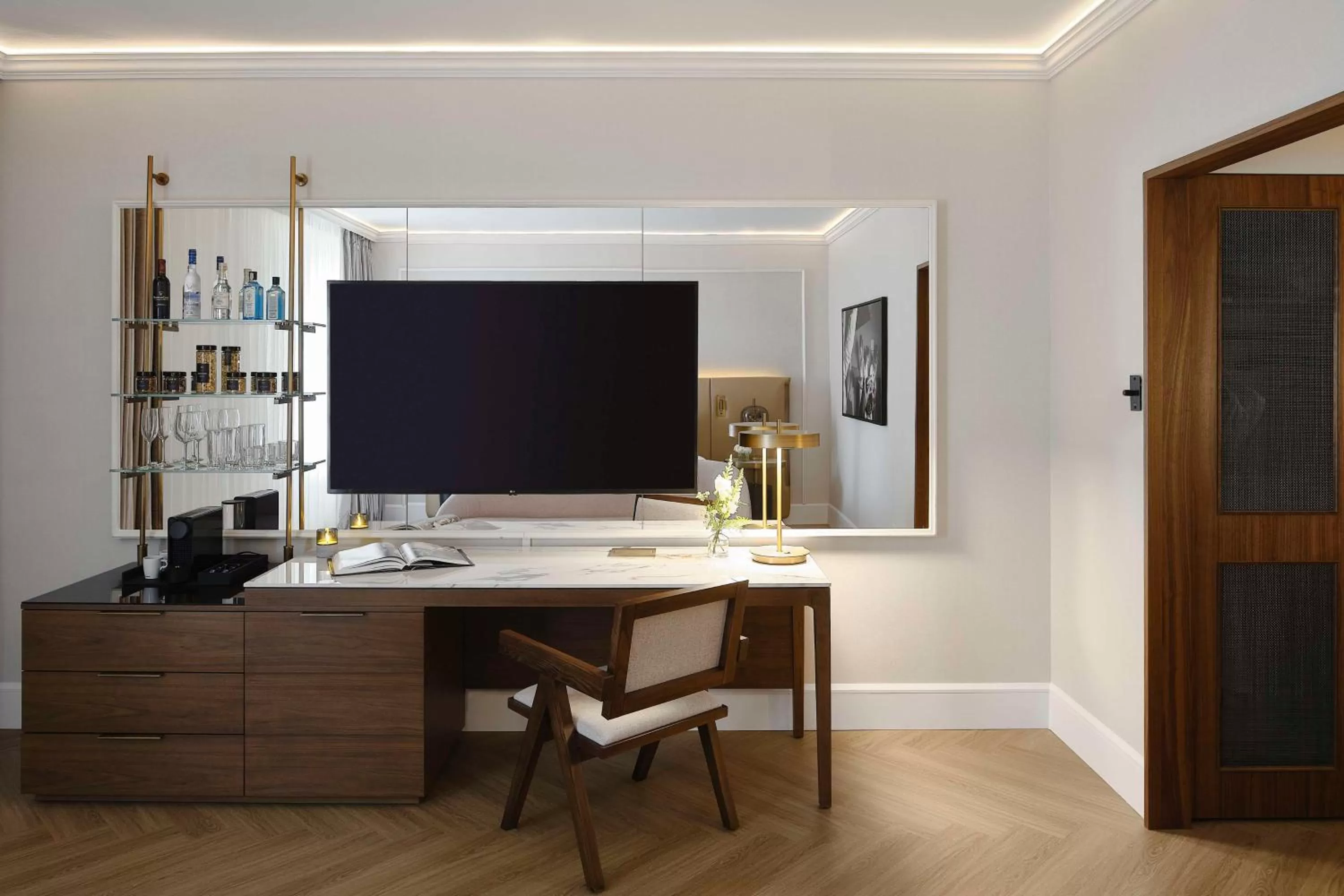 Bedroom in Vogue Hotel Montreal Downtown, Curio Collection by Hilton