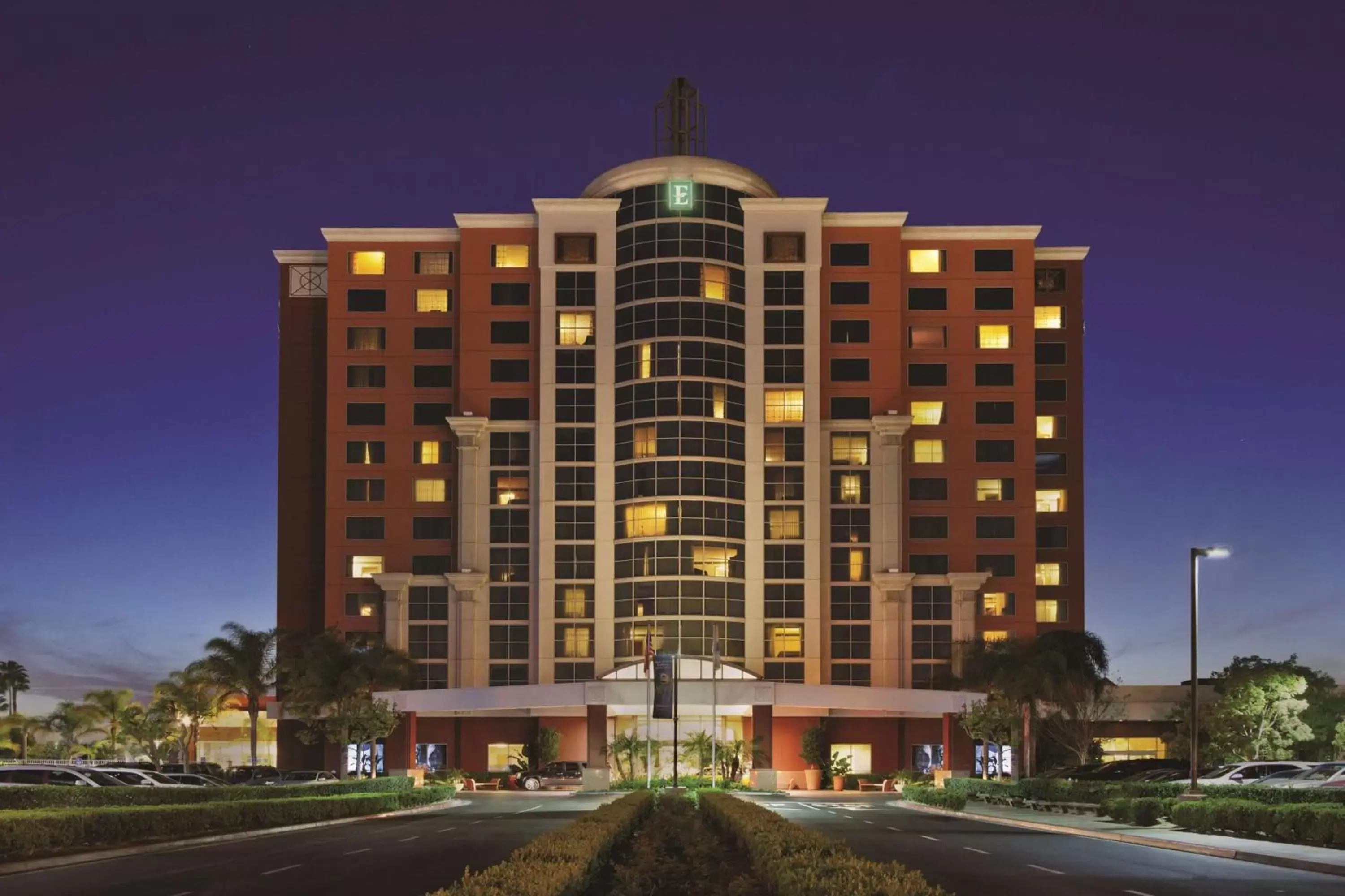 Property Building in Embassy Suites by Hilton Anaheim South