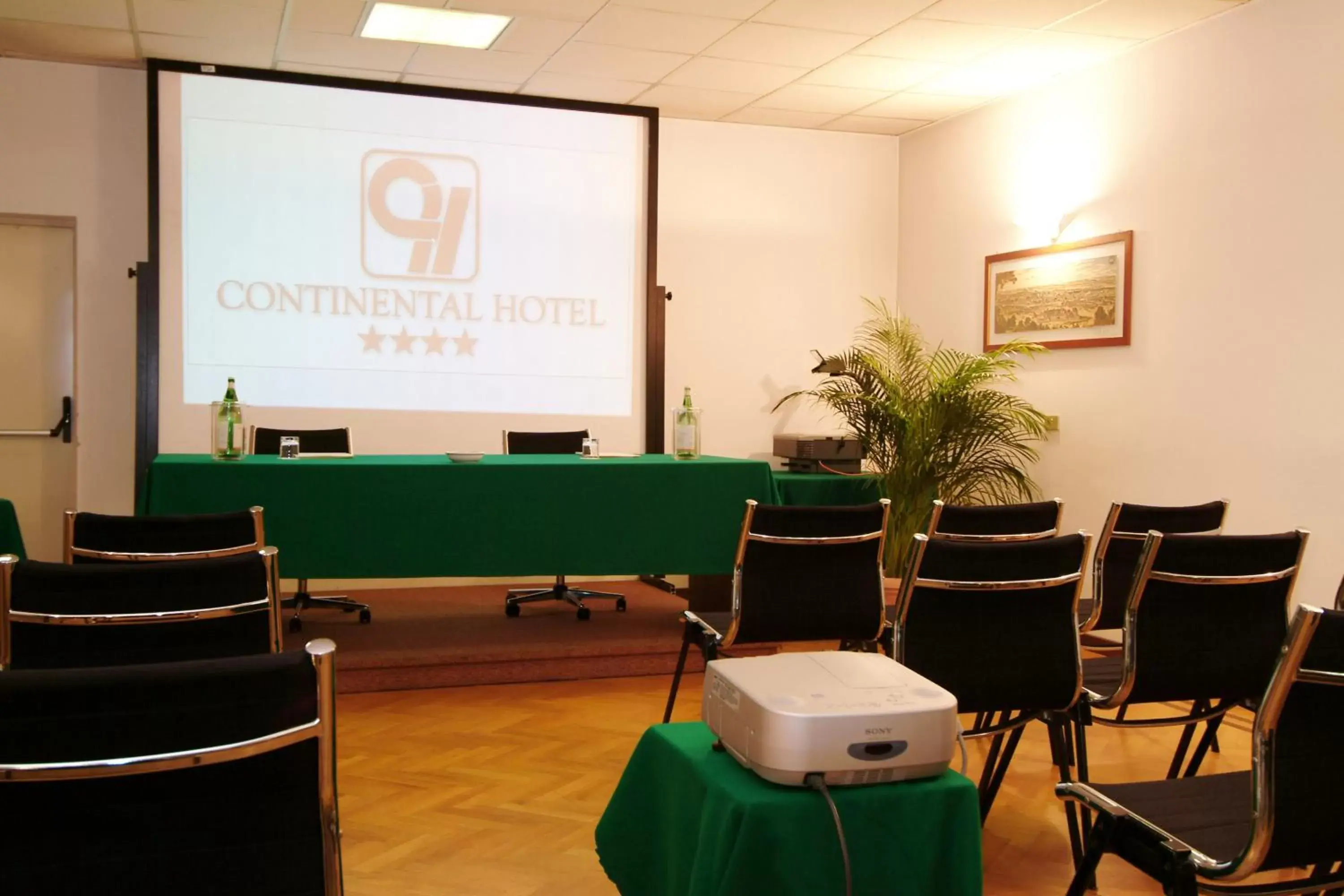 Meeting/conference room in Hotel Continental Brescia