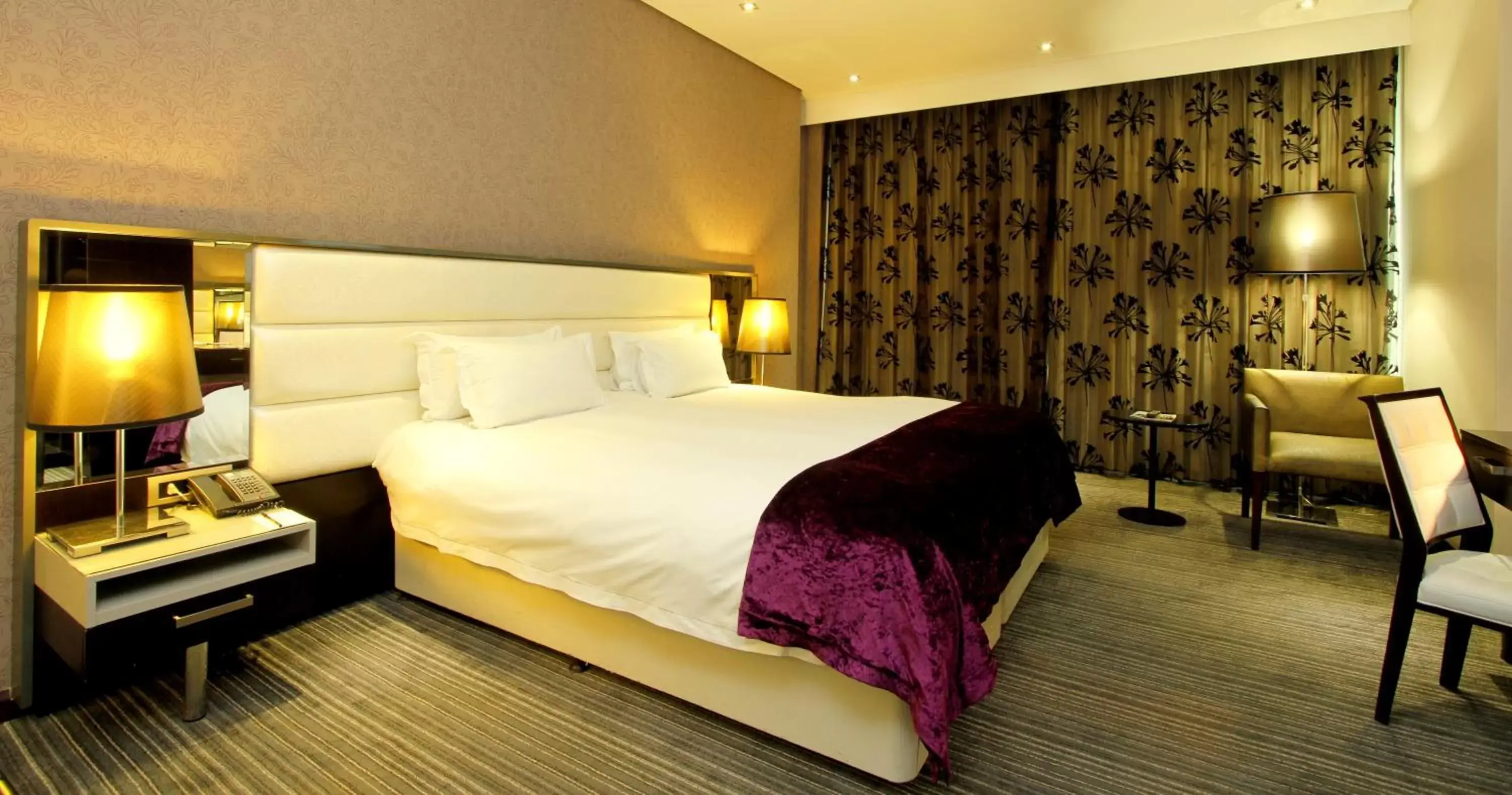 Bed in Coastlands Umhlanga Hotel and Convention Centre