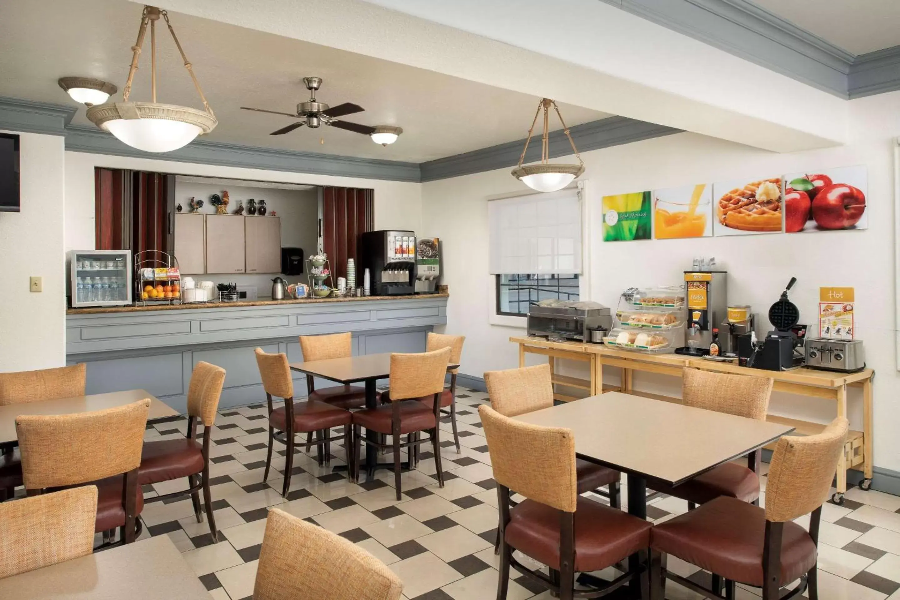 Breakfast, Restaurant/Places to Eat in Quality Inn & Suites Gallup I-40 Exit 20