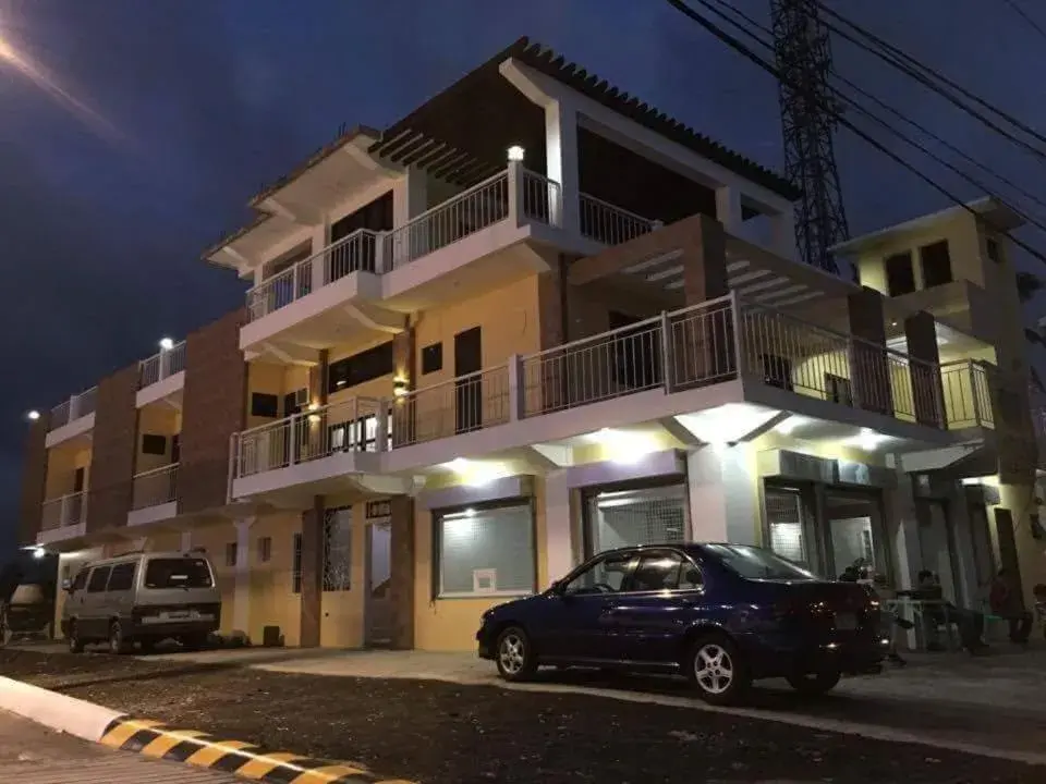 Facade/entrance, Property Building in Mayon Lodging House