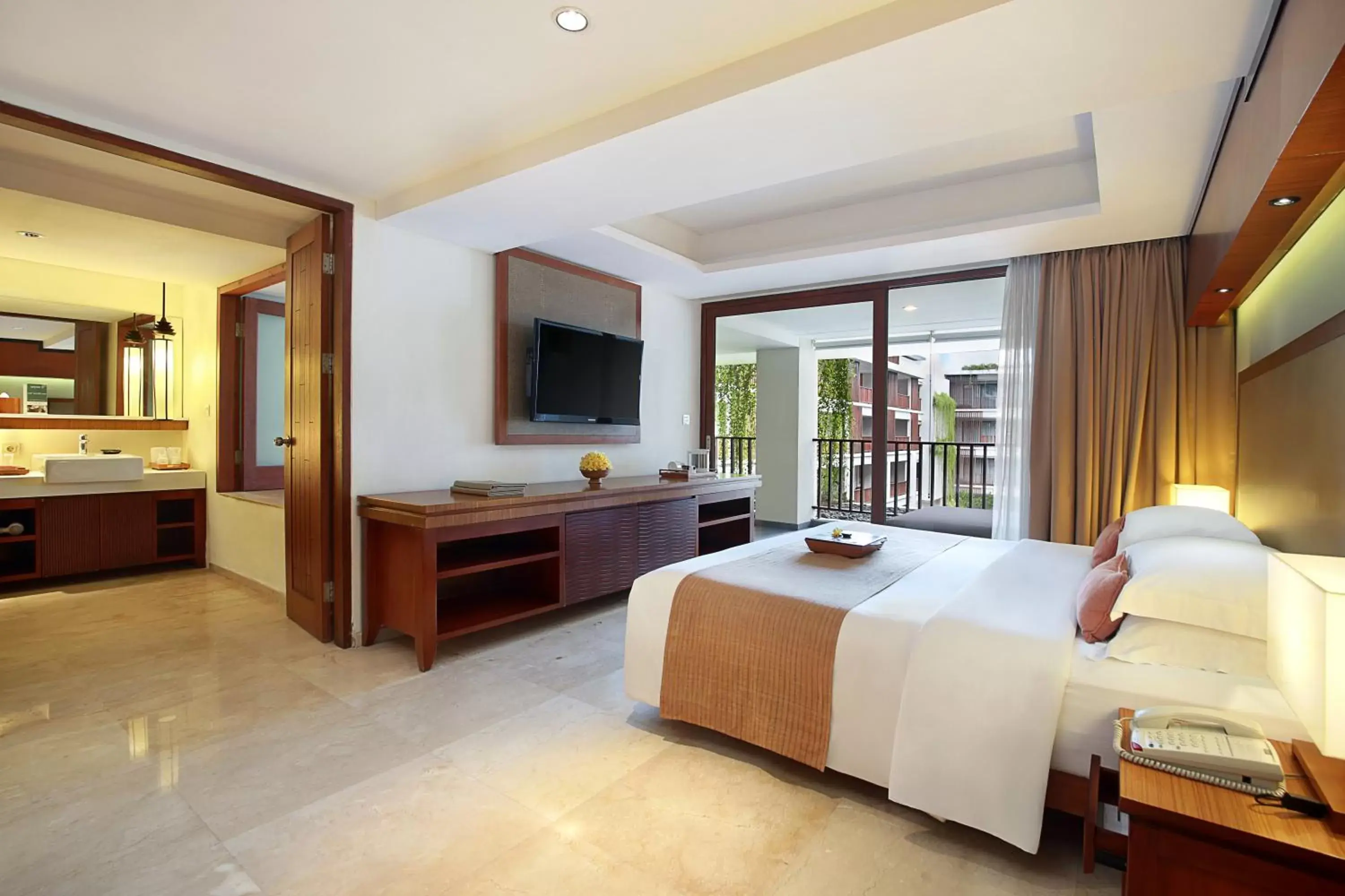 Bed in The Magani Hotel and Spa