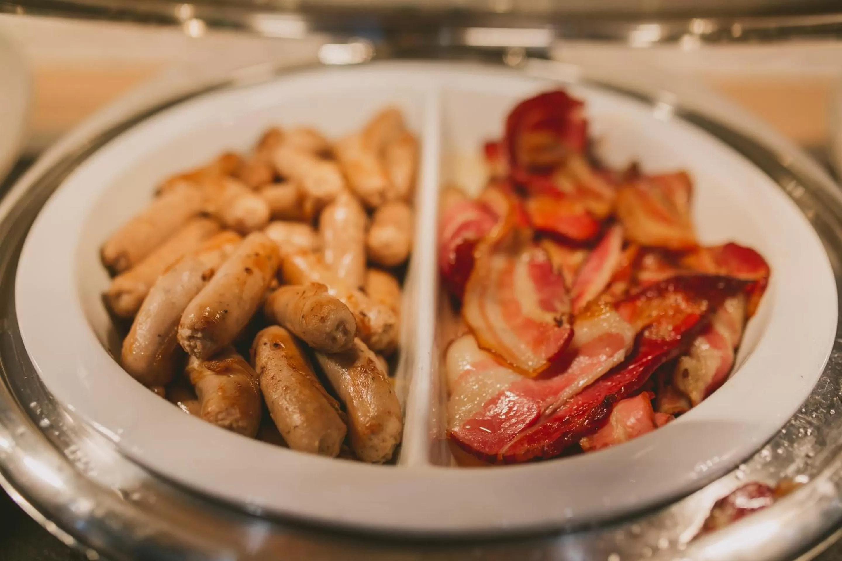 Food and drinks in Mercure Brisbane Spring Hill