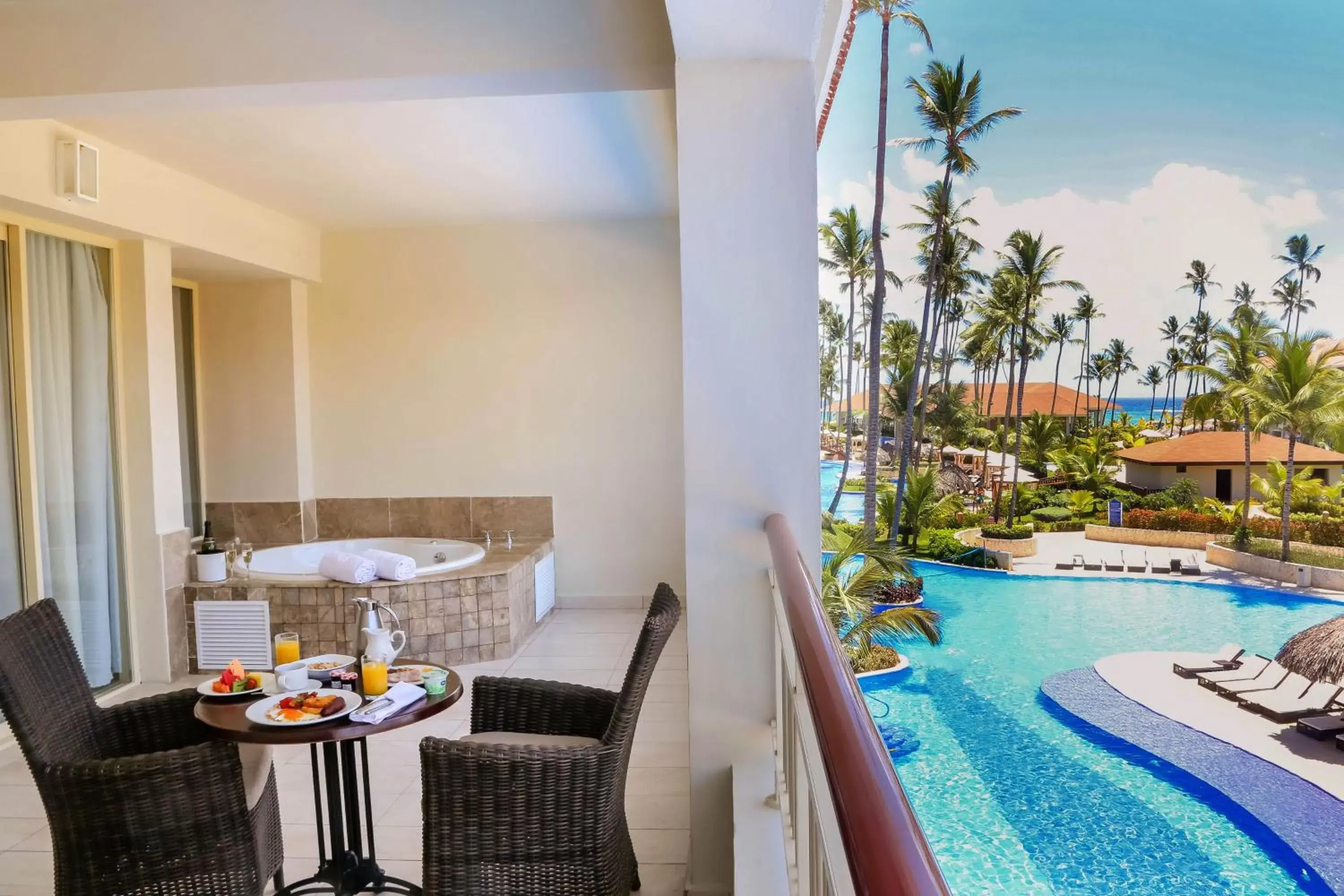 Hot Tub, Pool View in Majestic Mirage Punta Cana, All Suites – All Inclusive