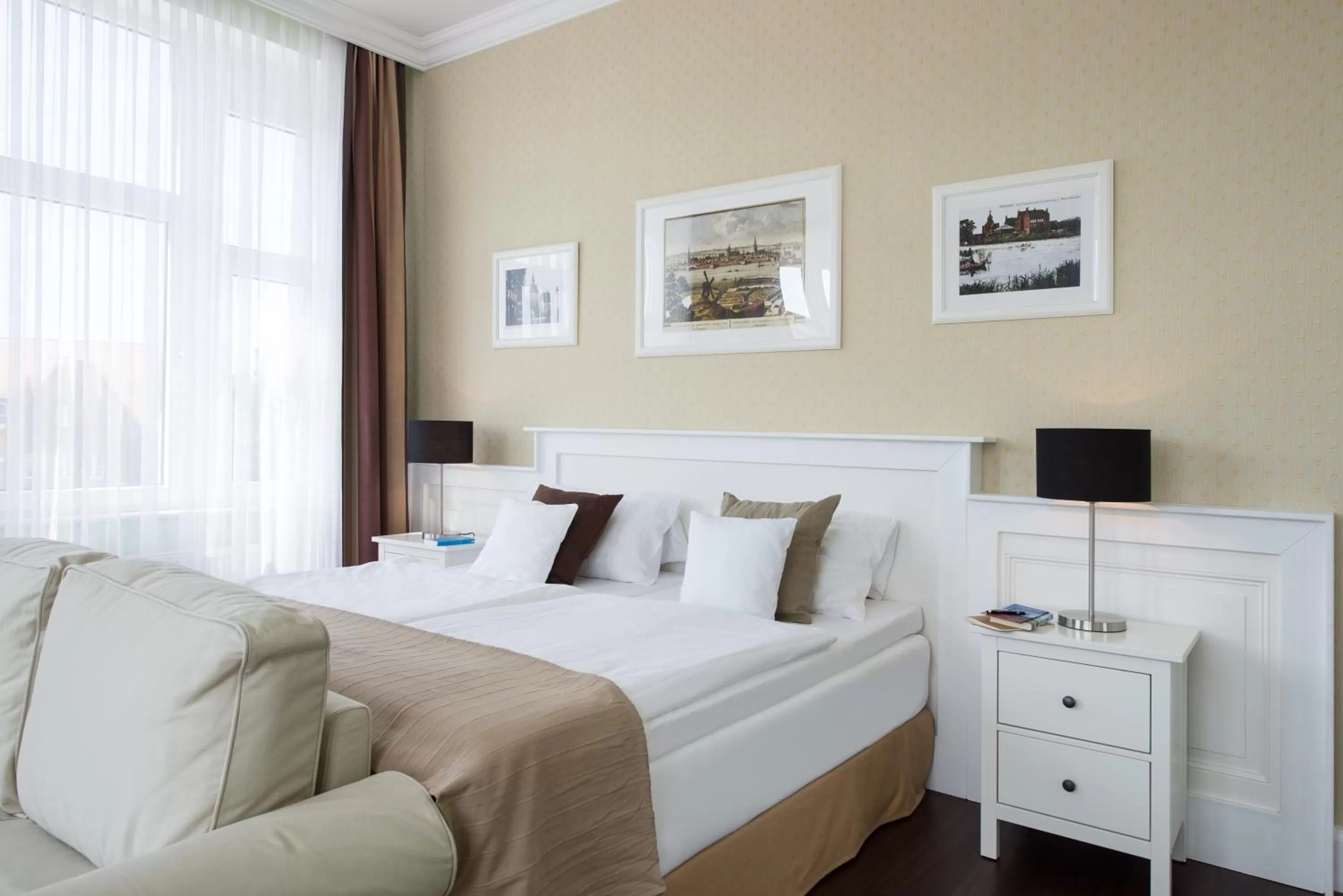 Bed in Hotel Stralsund