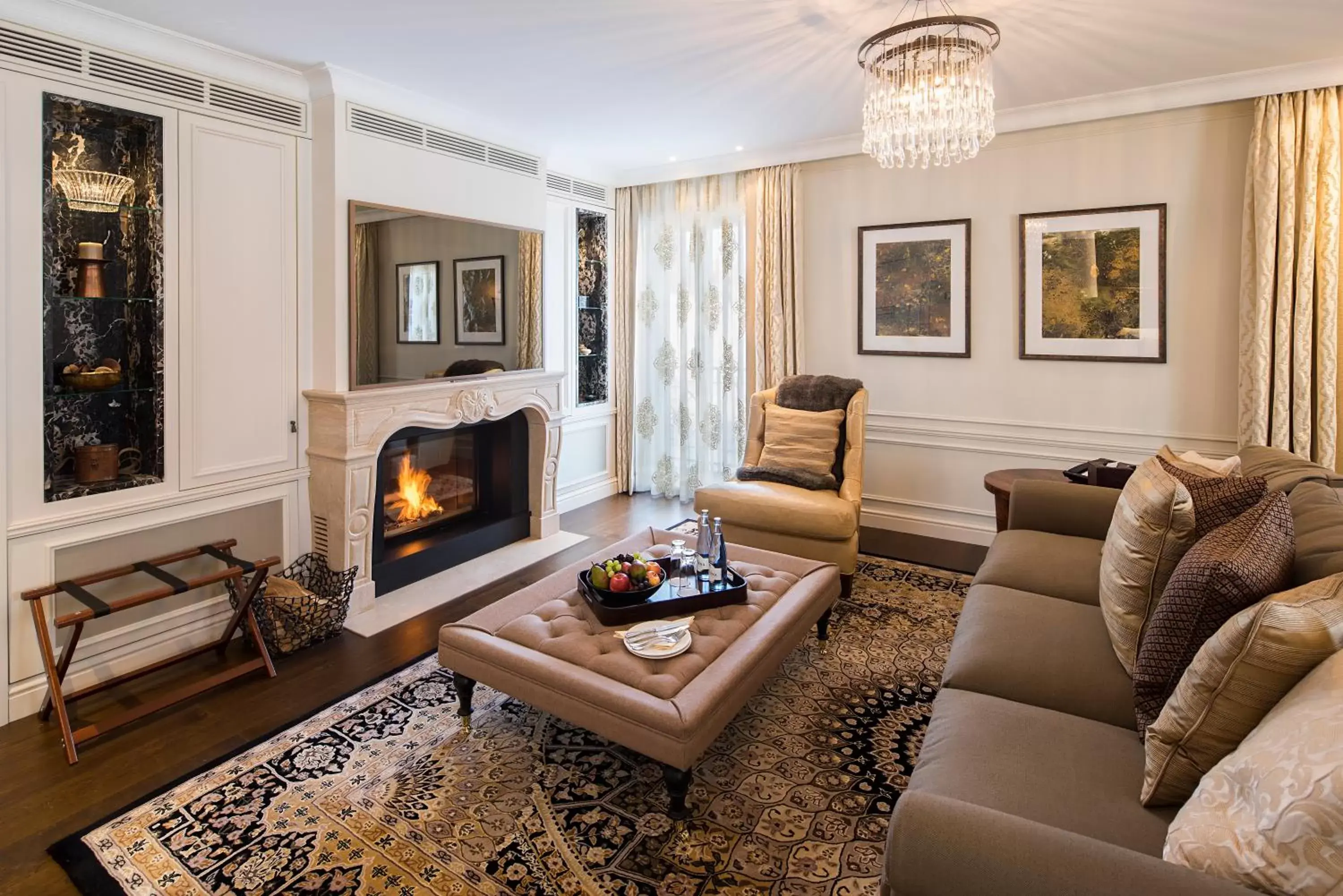 flat iron, Seating Area in Hotel Villa Honegg