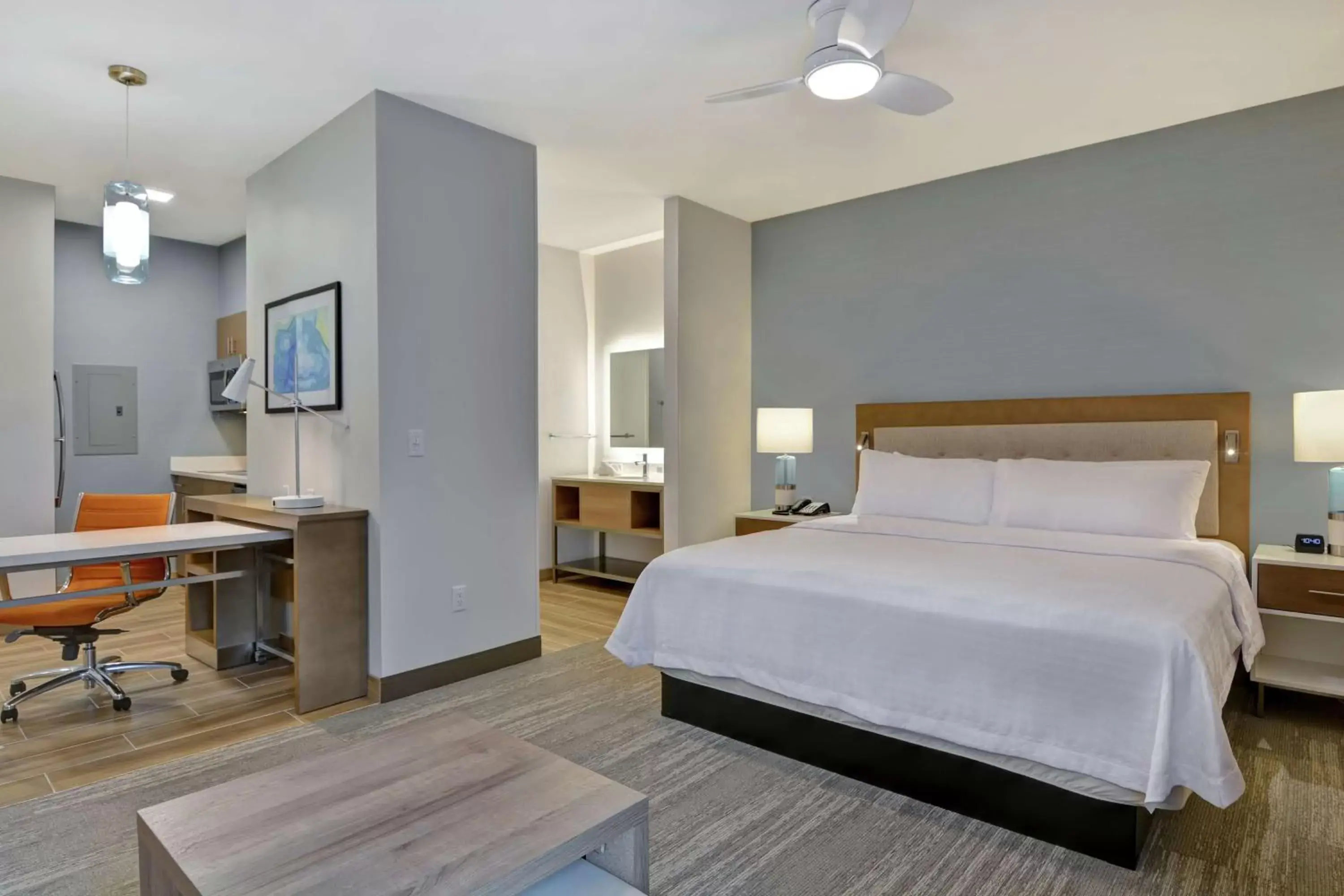 Bedroom, Bed in Homewood Suites By Hilton Chula Vista Eastlake