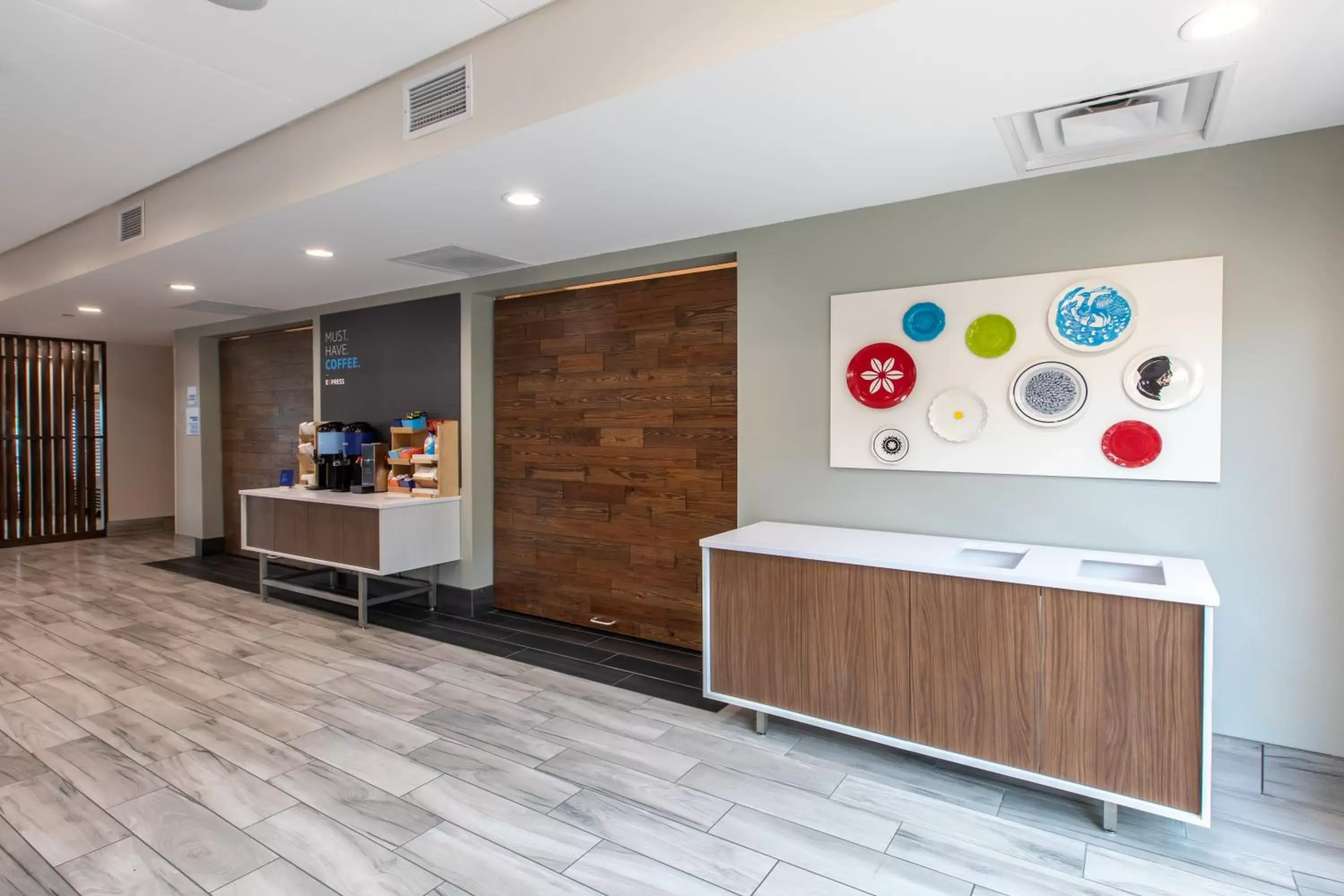 Property building, Lobby/Reception in Holiday Inn Express & Suites Greenville S - Piedmont, an IHG Hotel