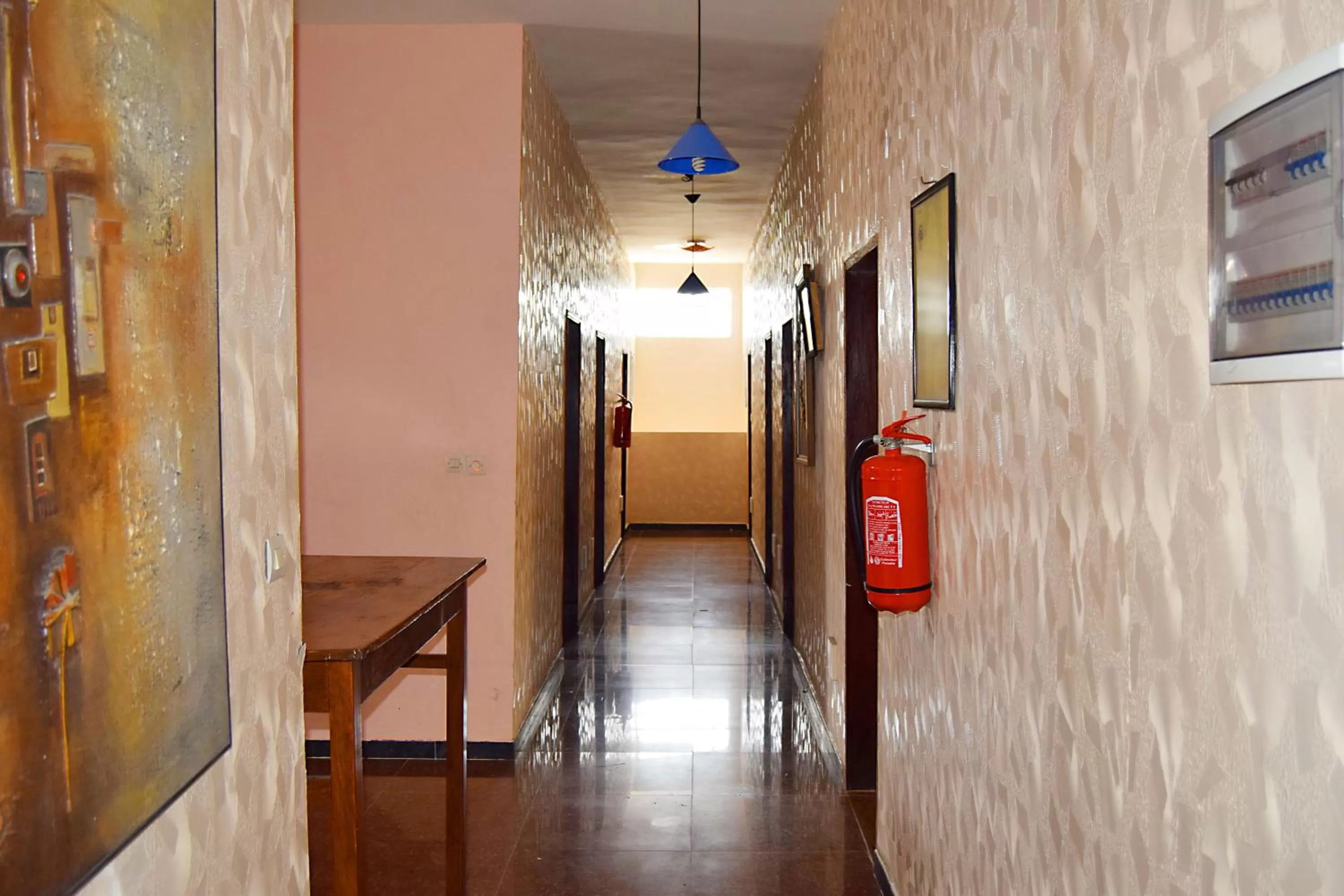 Property building in Hotel Saint-Jean