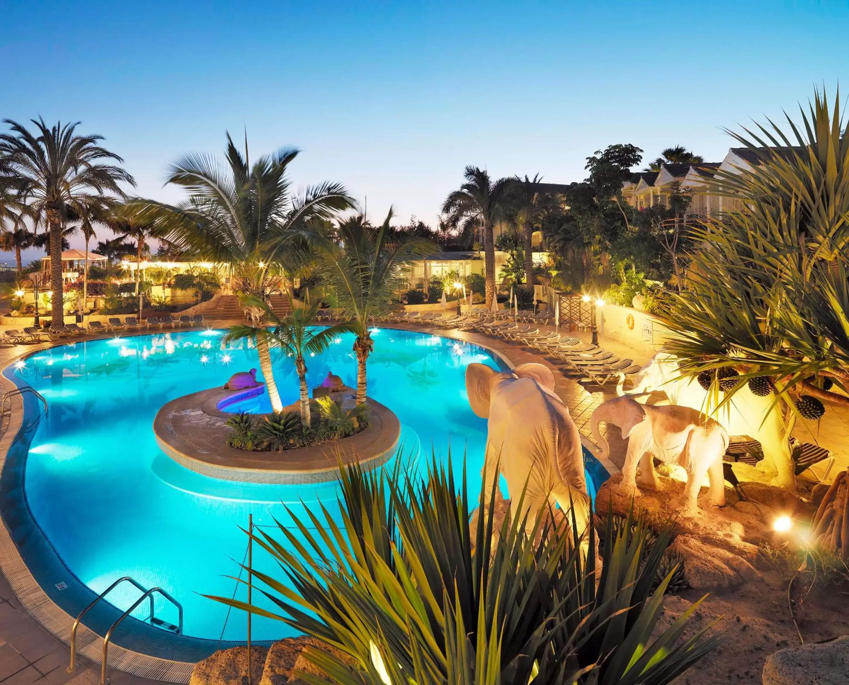 Swimming pool, Pool View in Gran Oasis Resort