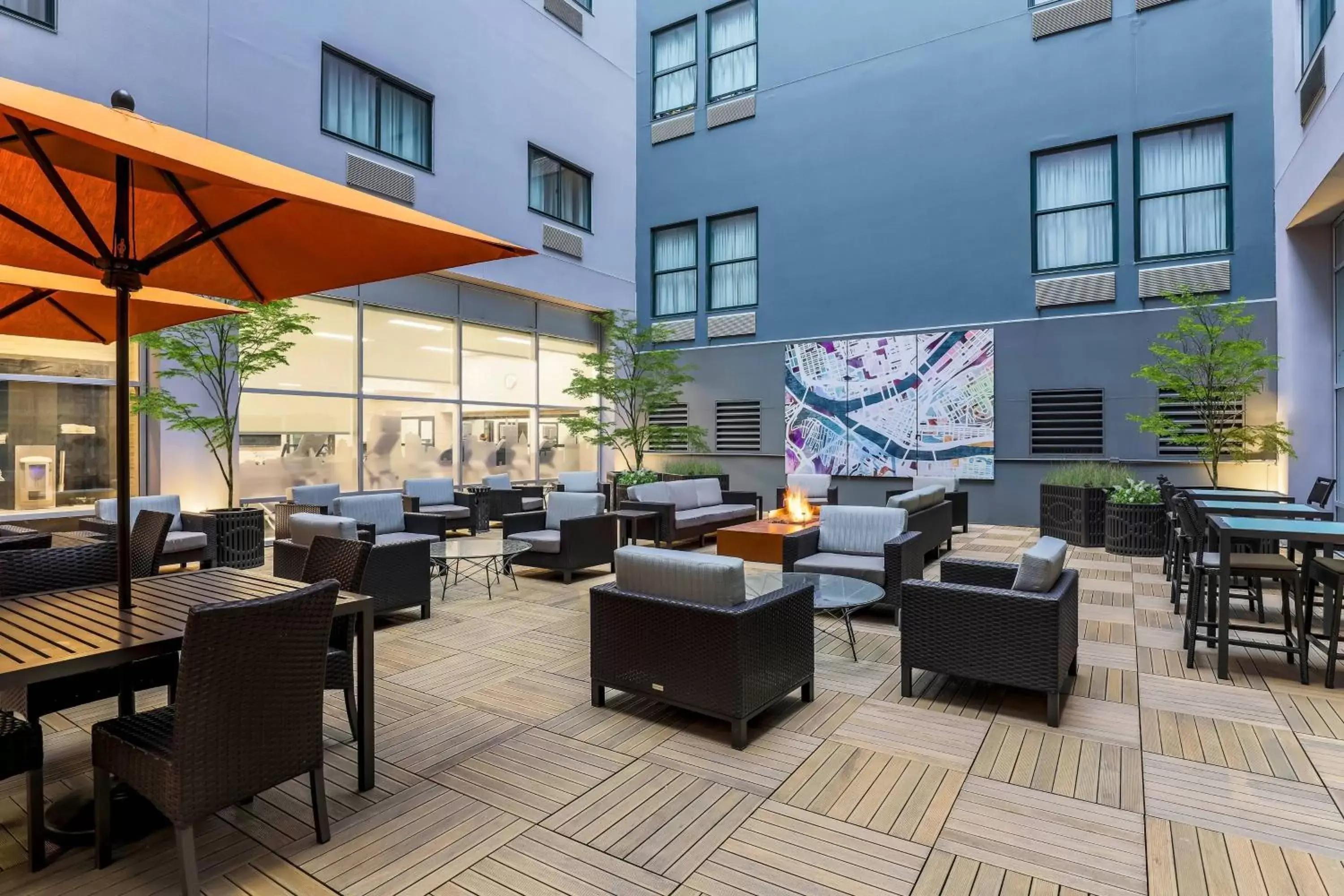 Property building, Restaurant/Places to Eat in Courtyard by Marriott Pittsburgh Downtown