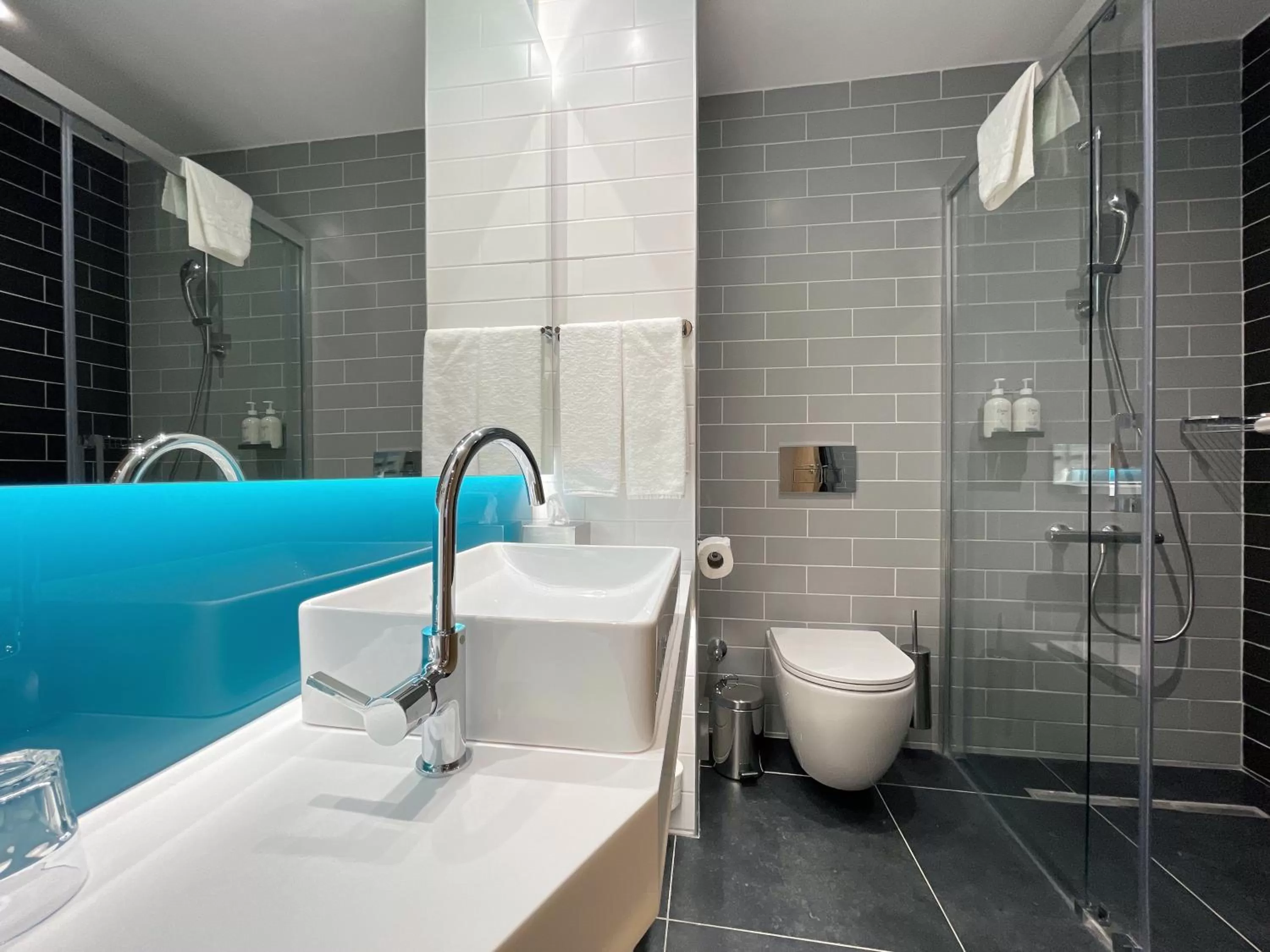 Bathroom in Holiday Inn Express - Ankara - Airport by IHG