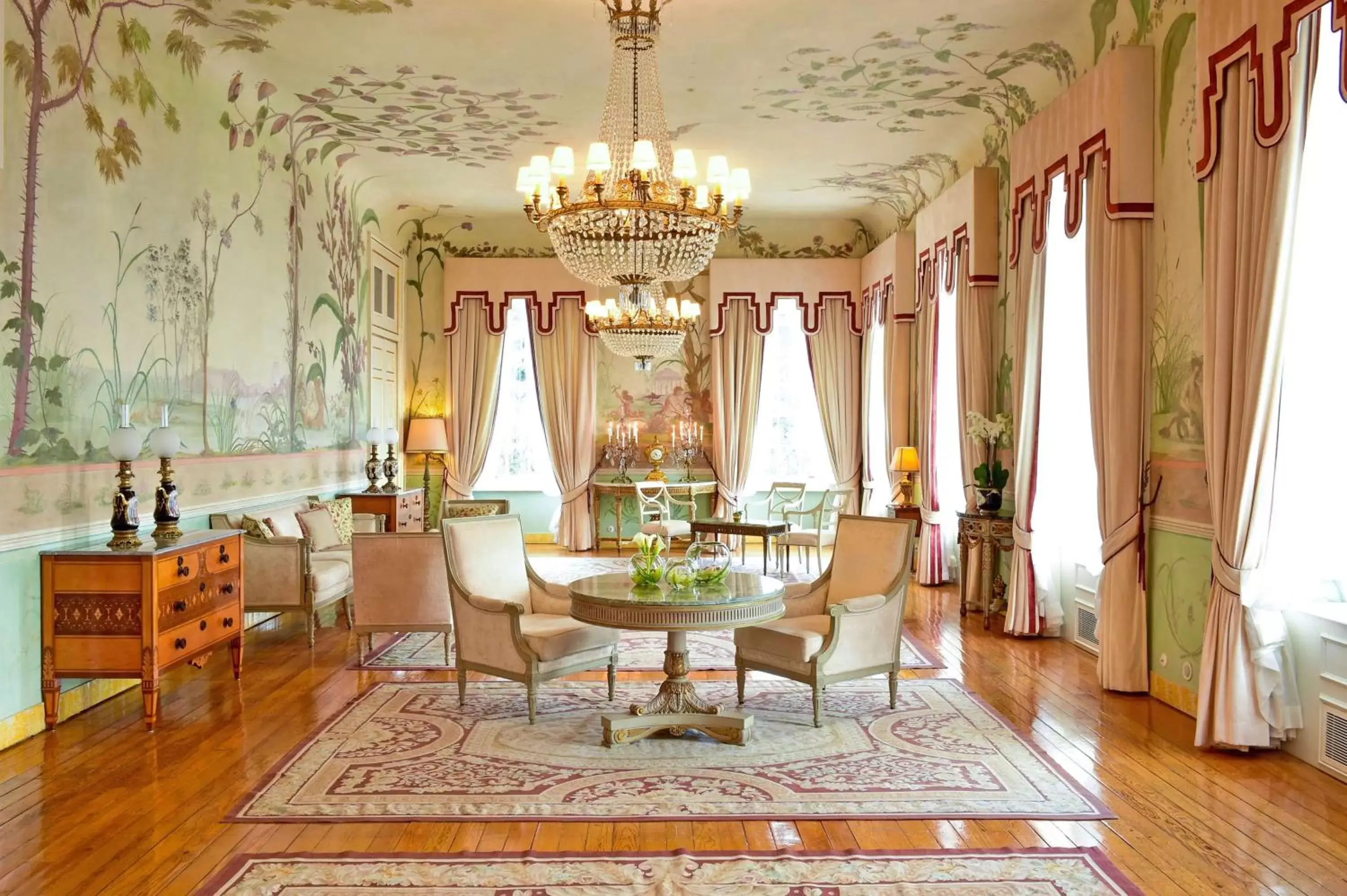 Property building in Valverde Sintra Palácio de Seteais - The Leading Hotels of the World Property building in Valverde Sintra Palácio de Seteais - The Leading Hotels of the World