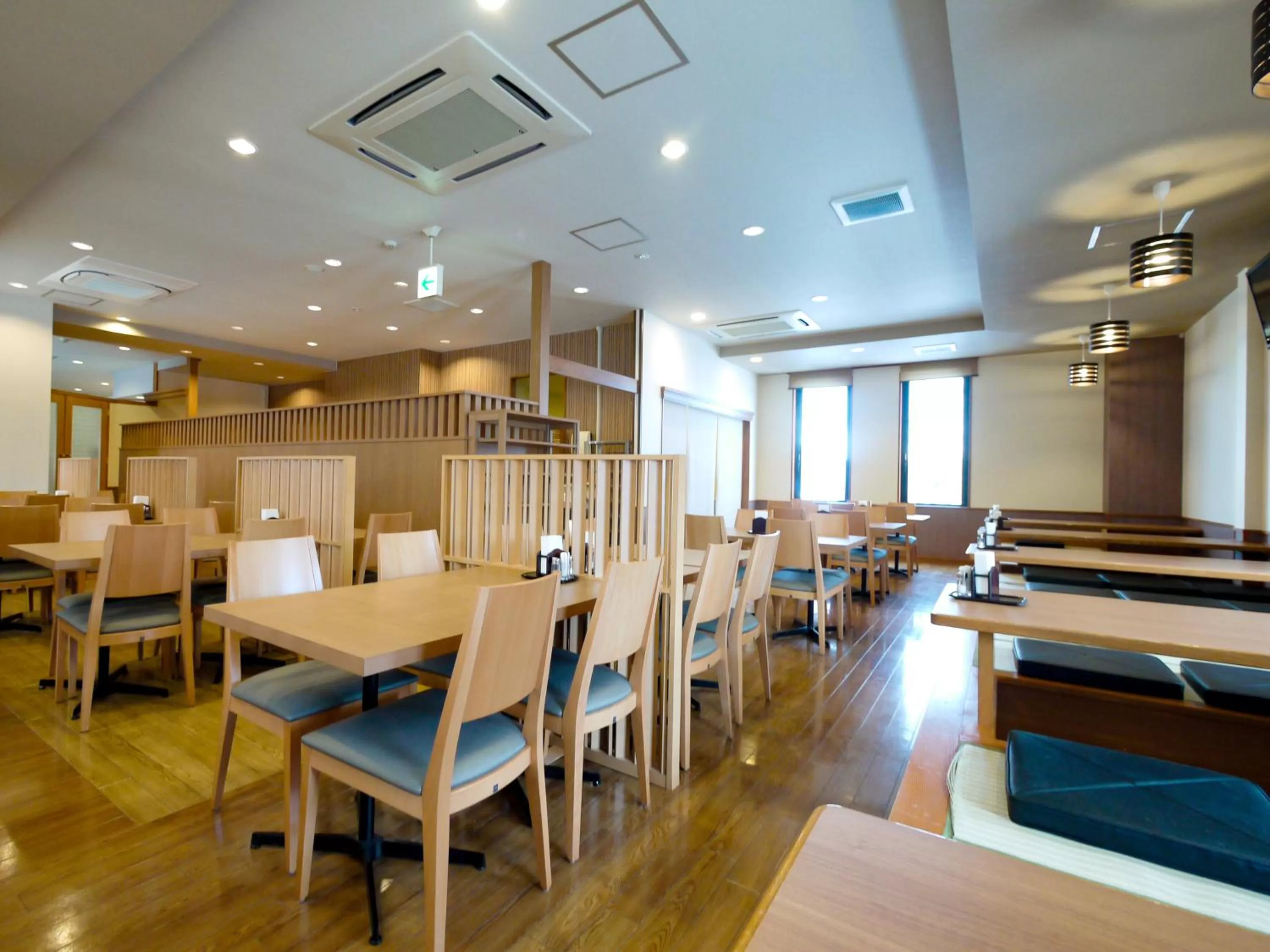 Restaurant/places to eat in Hotel Route-Inn Akita Tsuchizaki