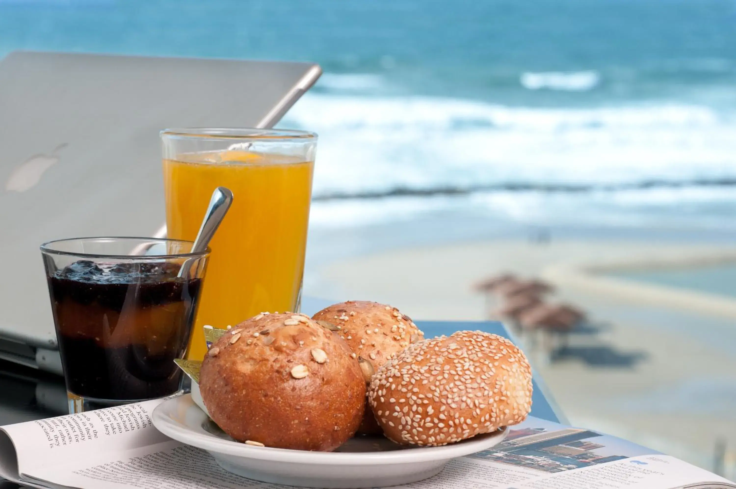 Food and drinks in LEONARDO PLAZA HAIFA