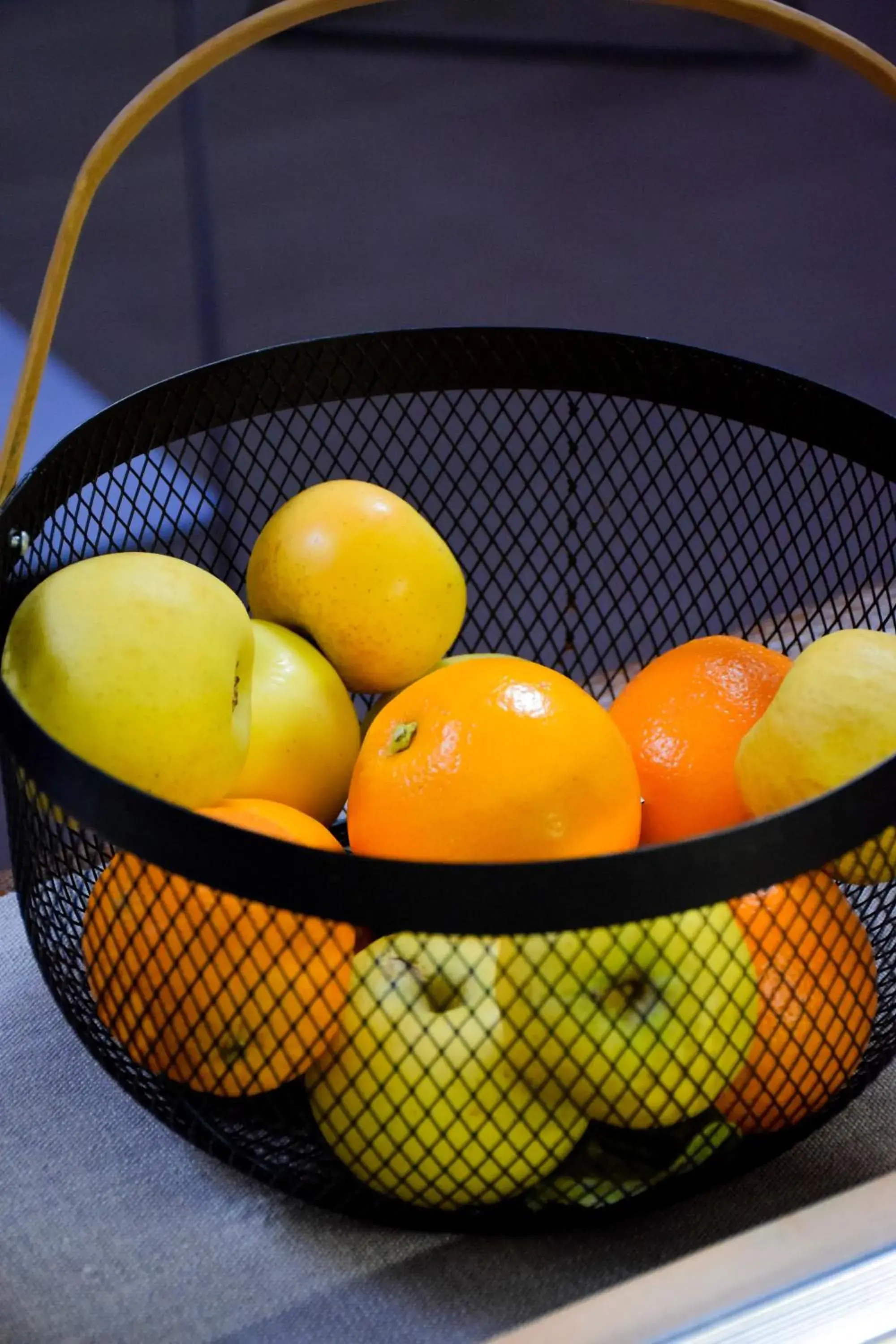 Breakfast, Tennis/Squash in Hotel Aurena