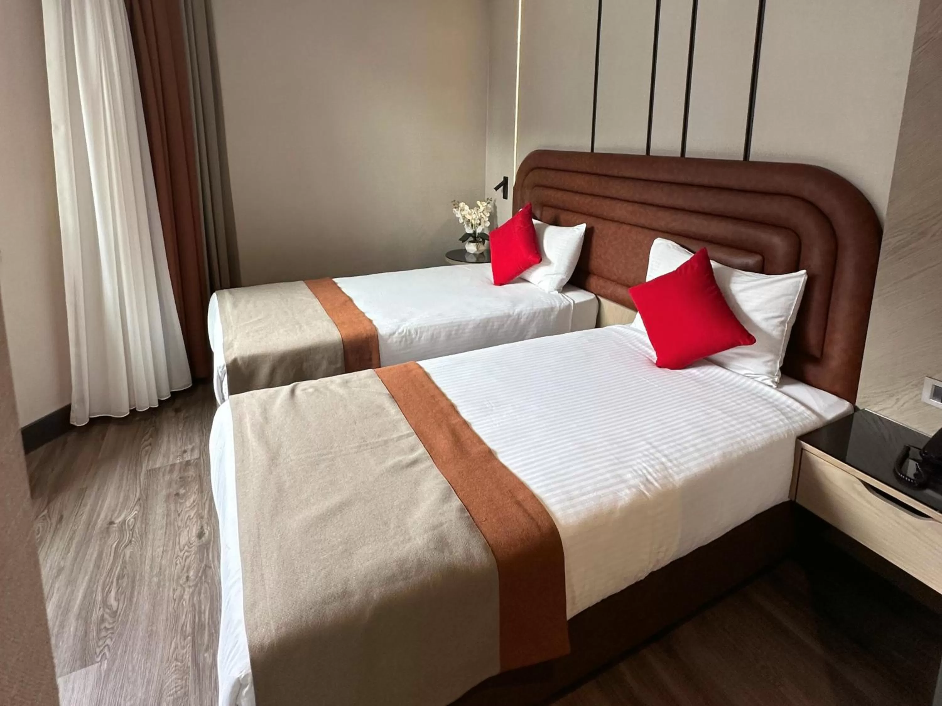 Bed in Edition Old City Hotel