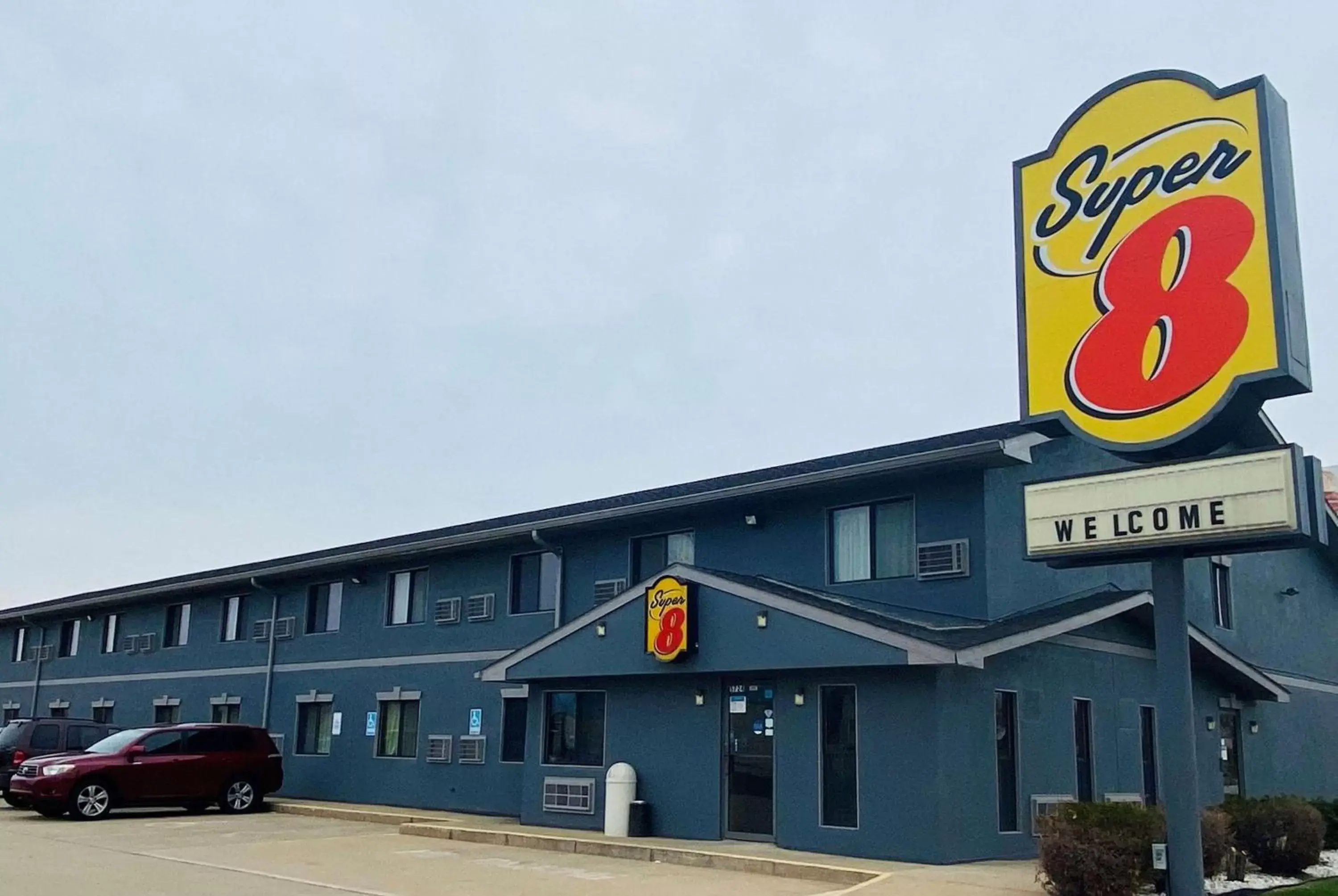 Property Building in Super 8 by Wyndham Michigan City