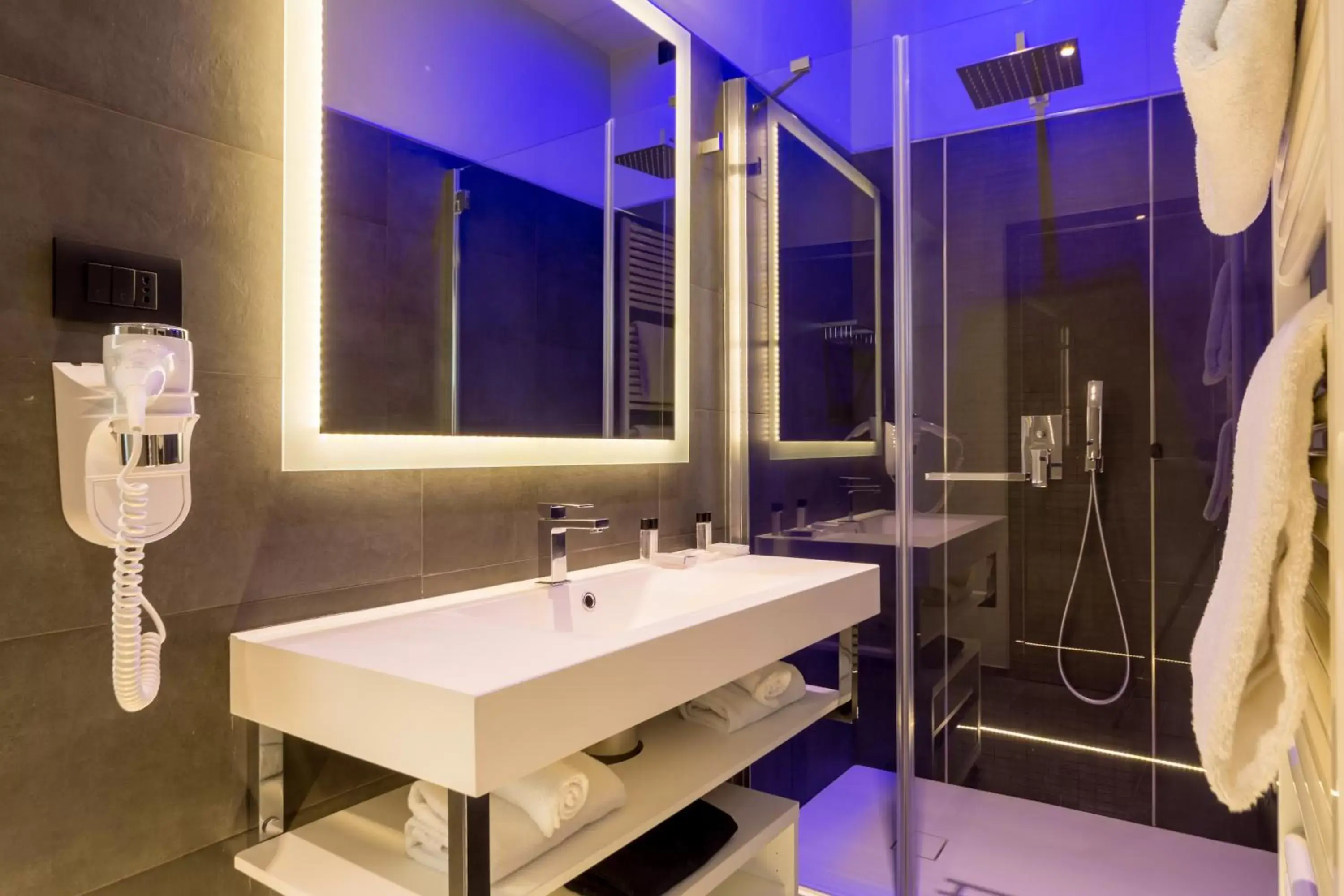 Bathroom in Hotel Metropolitan