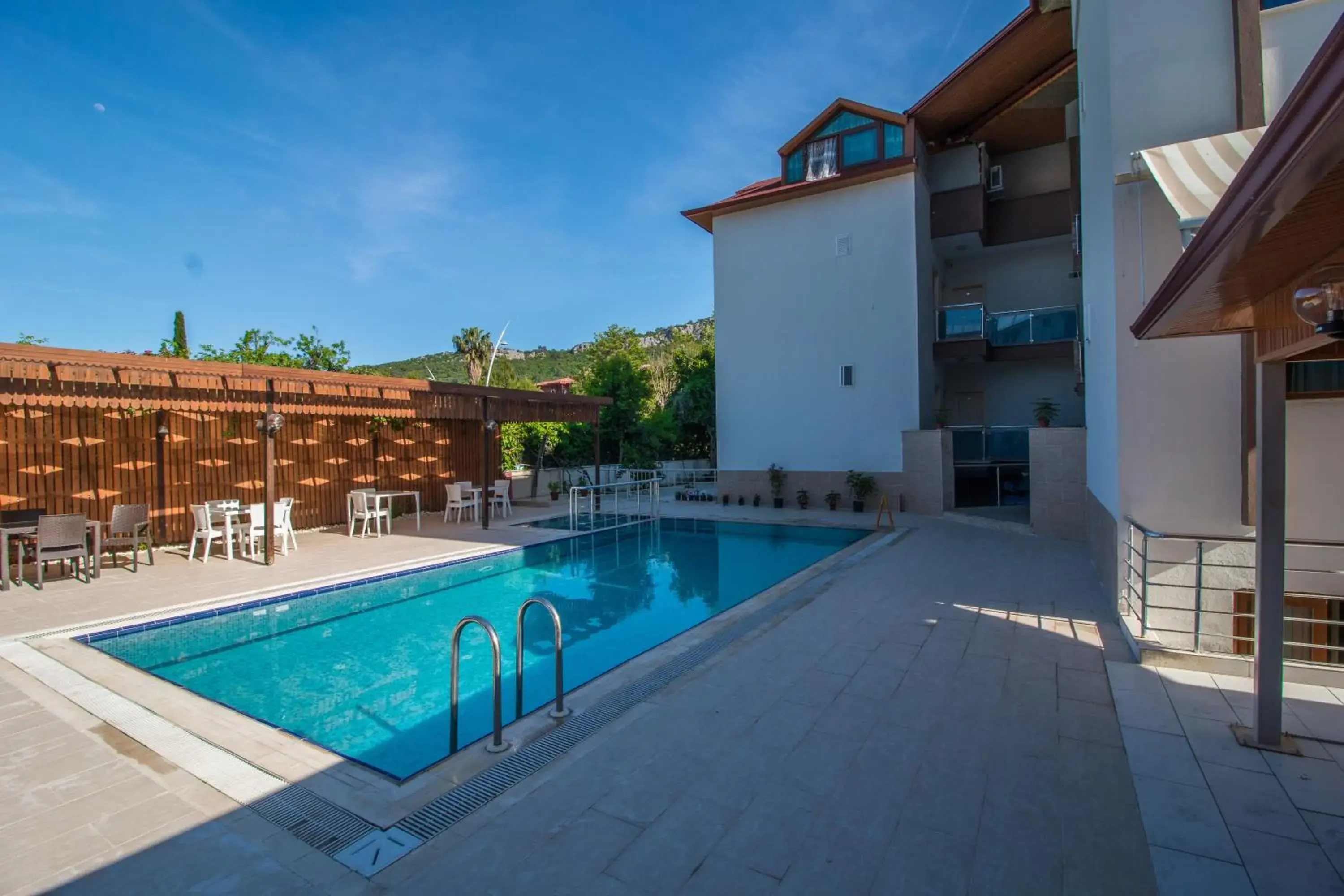 Swimming Pool in Parus Hotel