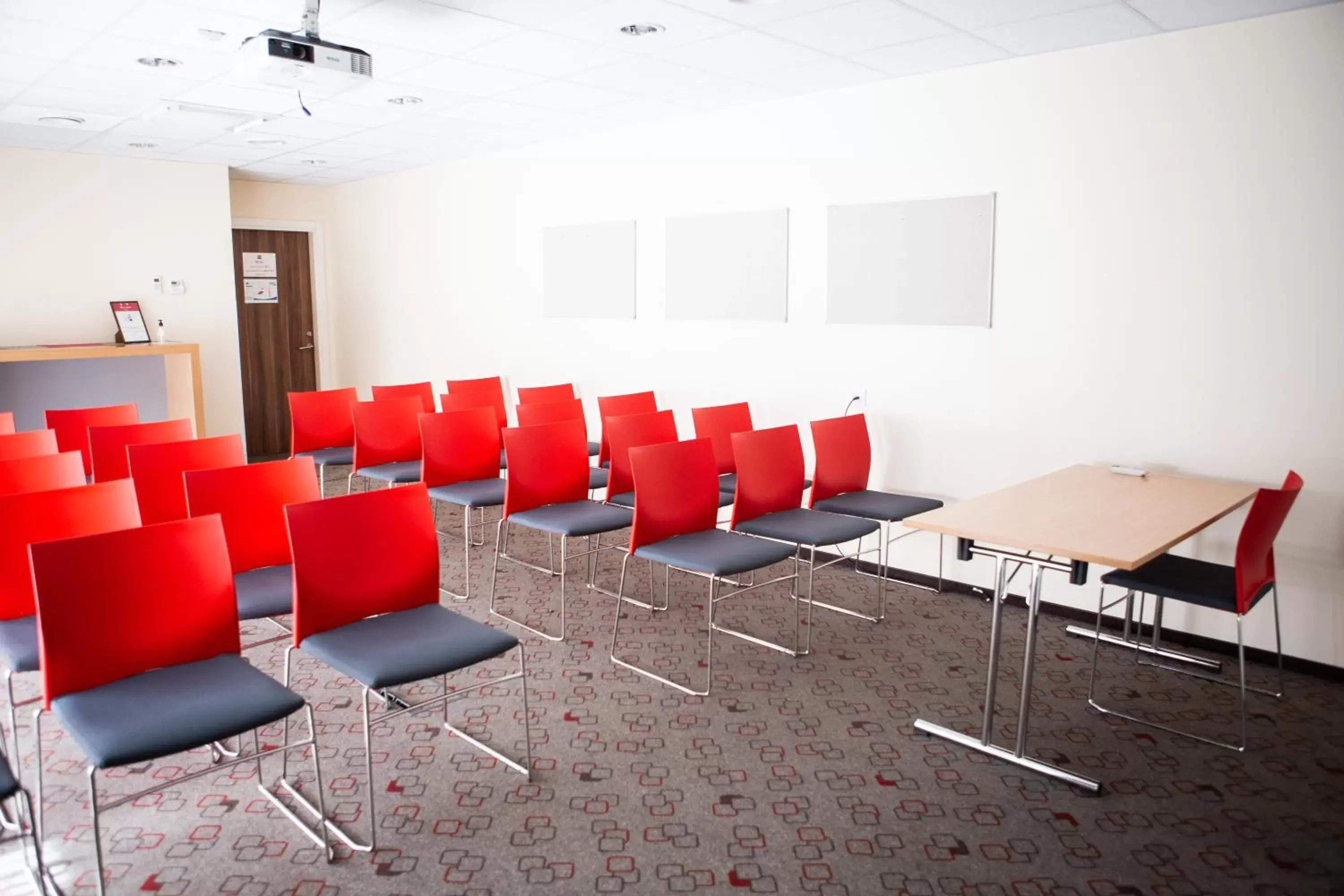 Meeting/conference room in Ibis Kaunas Centre