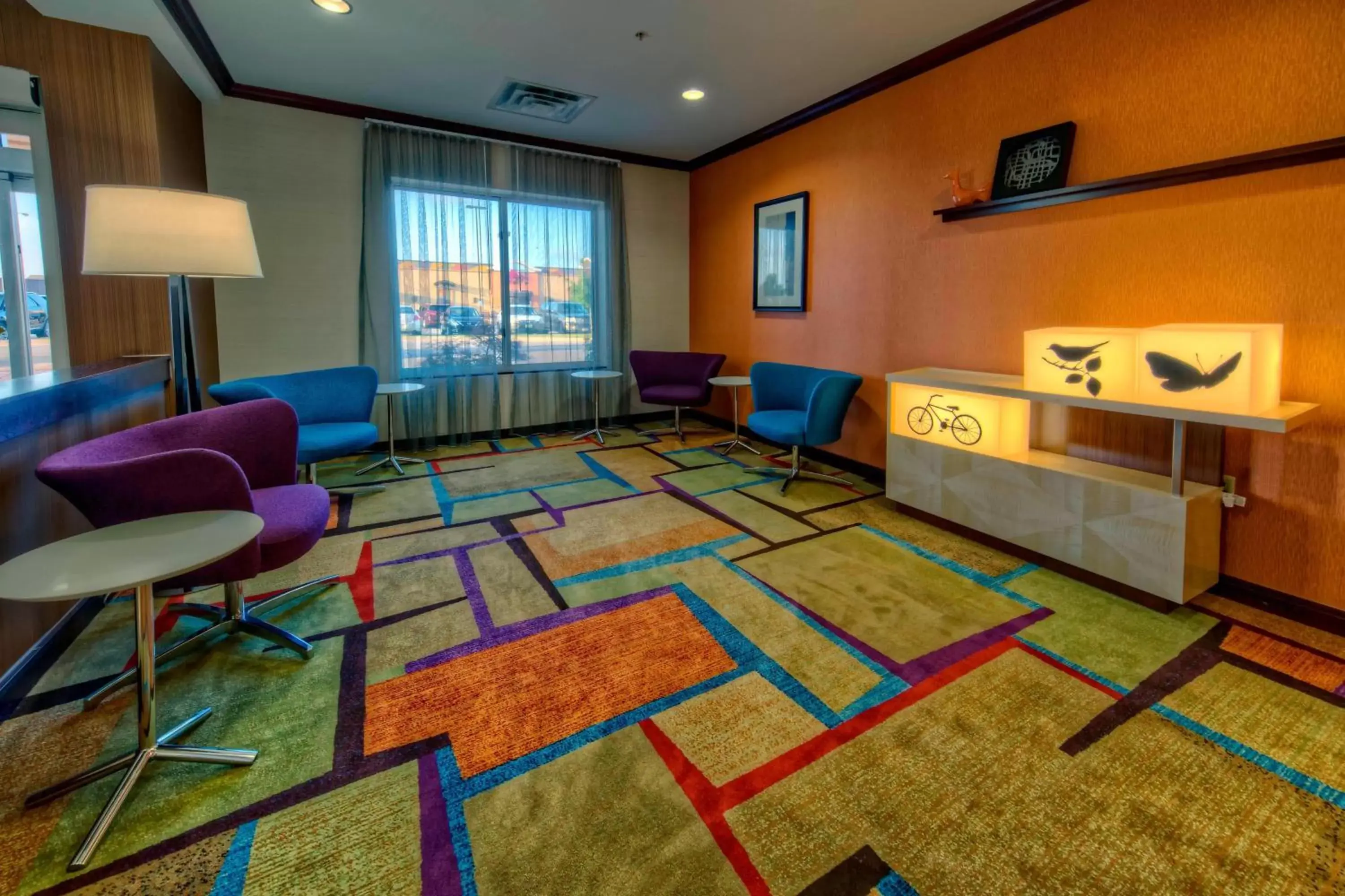 Lobby or reception, Seating Area in Fairfield Inn & Suites by Marriott Oklahoma City NW Expressway/Warr Acres