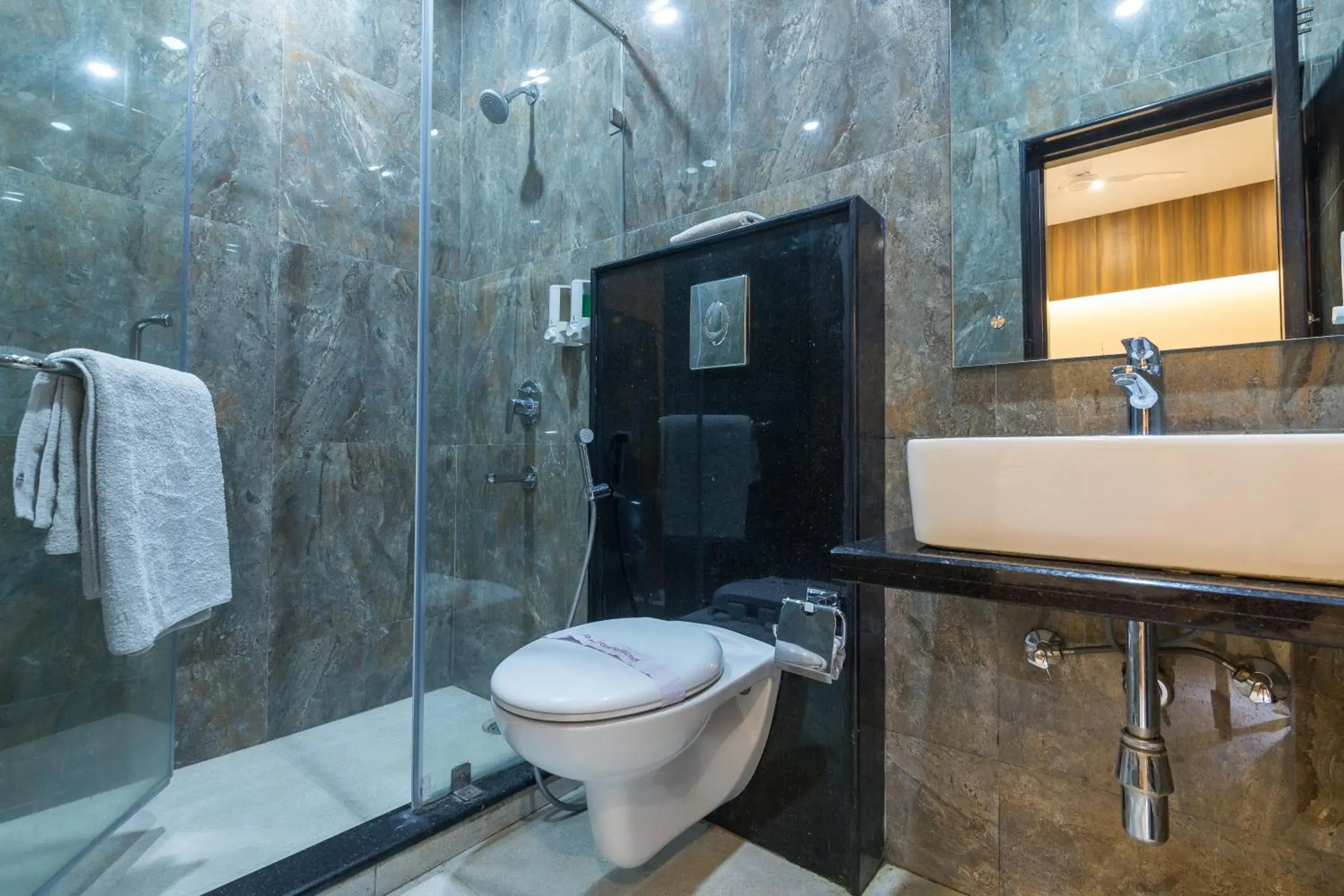 Bathroom in Rupam Hotel